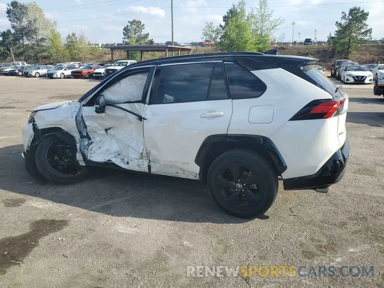 2 Фотография поврежденного автомобиля 2T3E6RFV1MW028094 TOYOTA RAV4 2021