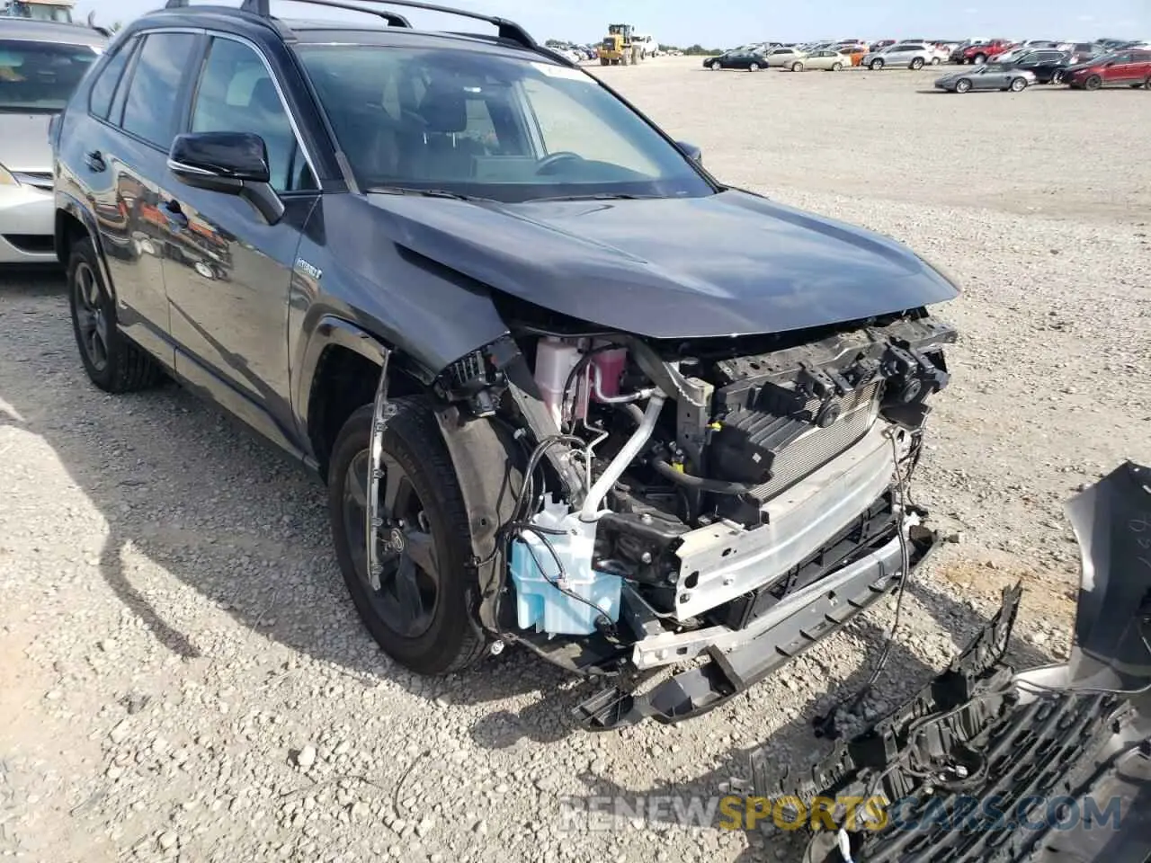 9 Photograph of a damaged car 2T3E6RFV8MW024155 TOYOTA RAV4 2021