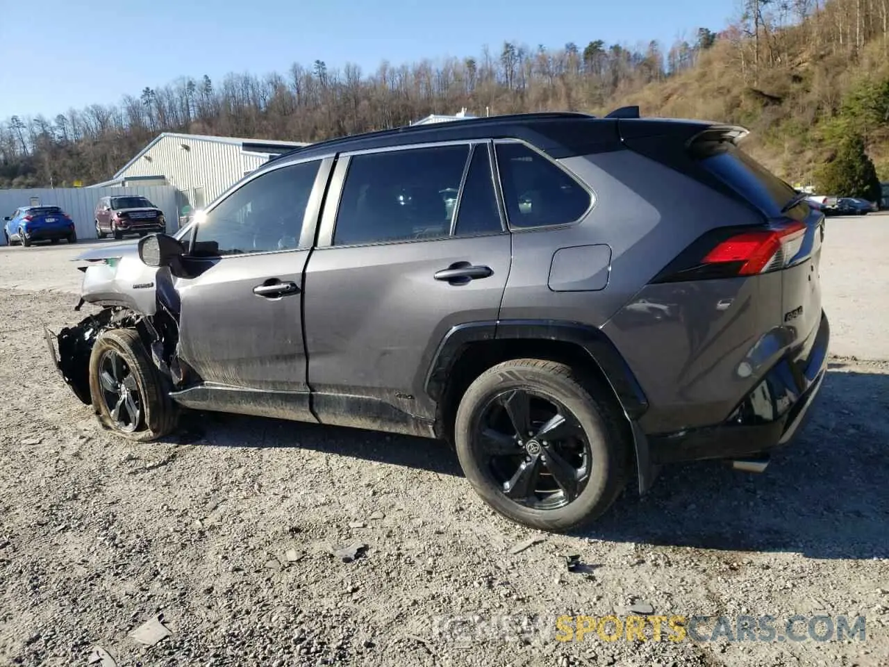 2 Фотография поврежденного автомобиля 2T3E6RFV8MW027802 TOYOTA RAV4 2021