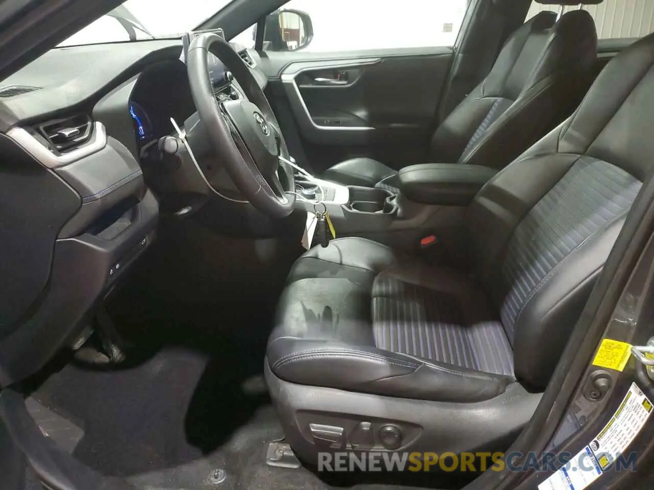 7 Фотография поврежденного автомобиля 2T3E6RFV9MW006442 TOYOTA RAV4 2021