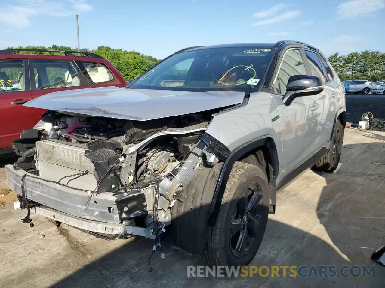 2 Photograph of a damaged car 2T3E6RFV9MW009499 TOYOTA RAV4 2021