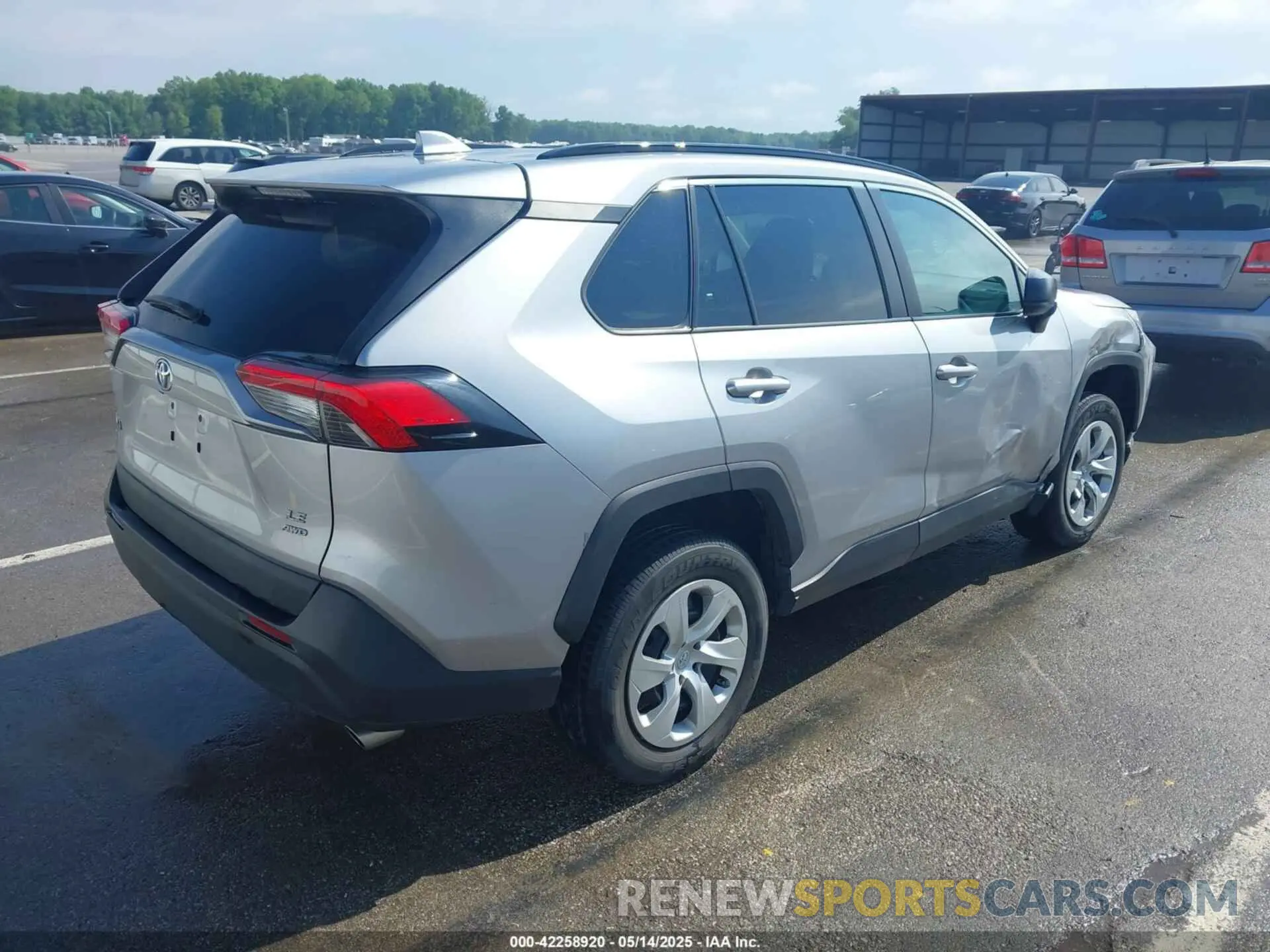 4 Фотография поврежденного автомобиля 2T3F1RFV0MC142978 TOYOTA RAV4 2021