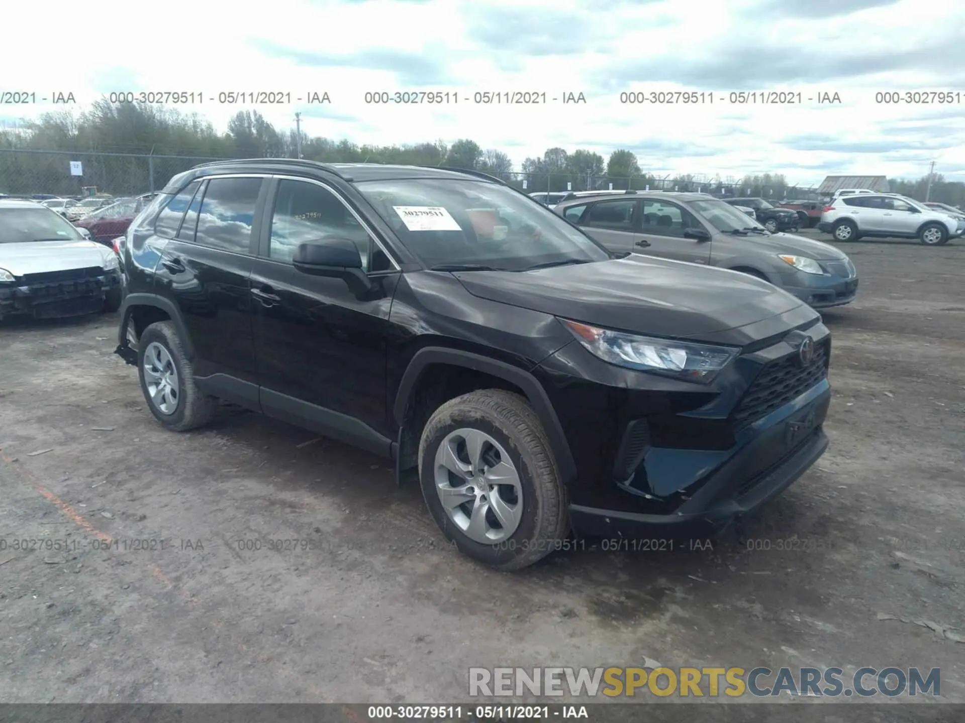 1 Photograph of a damaged car 2T3F1RFV0MC151938 TOYOTA RAV4 2021