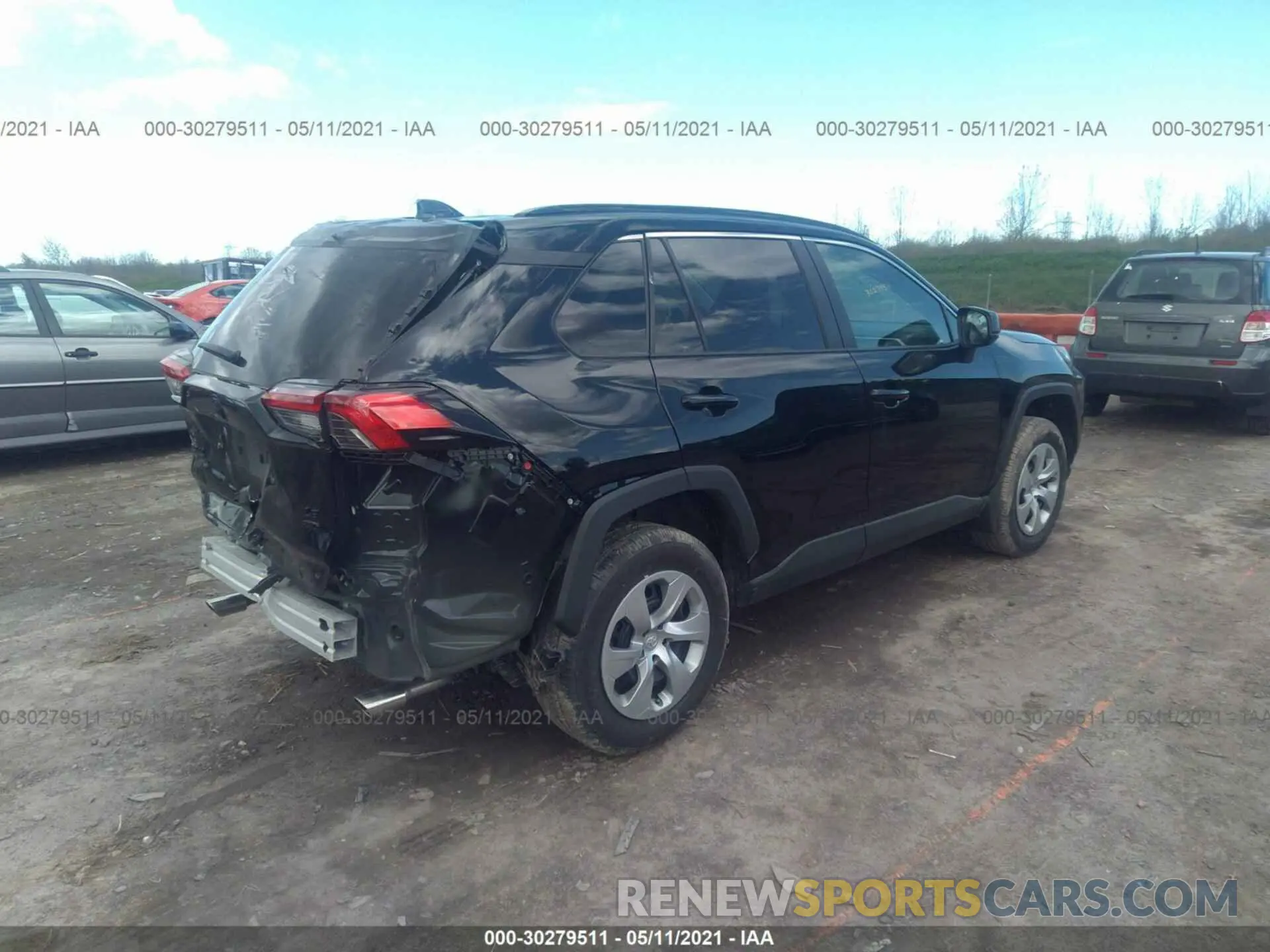 4 Photograph of a damaged car 2T3F1RFV0MC151938 TOYOTA RAV4 2021