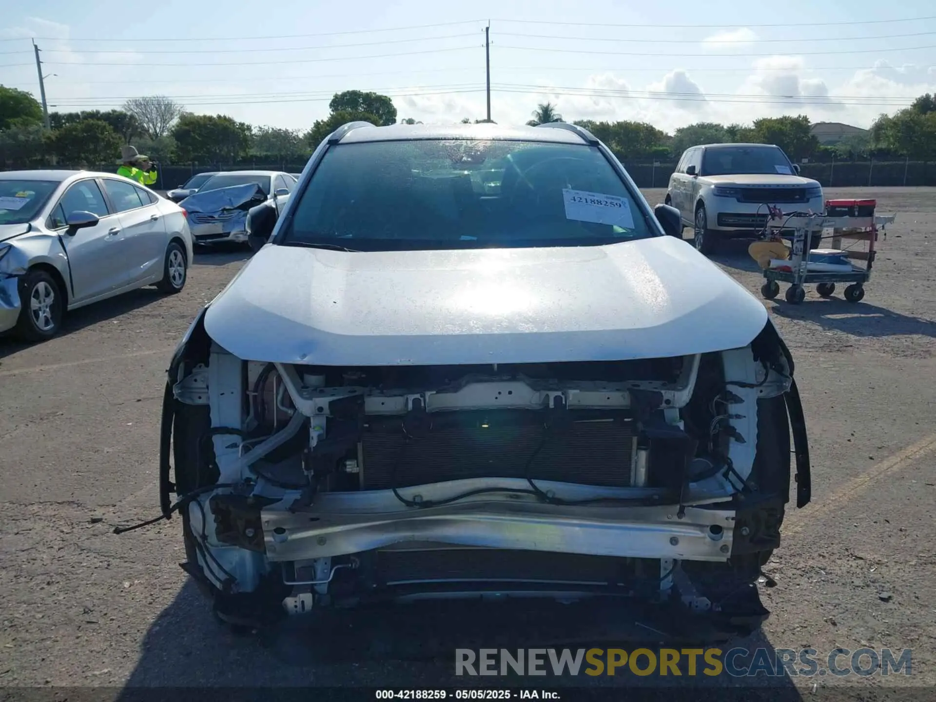 6 Photograph of a damaged car 2T3F1RFV0MC190853 TOYOTA RAV4 2021