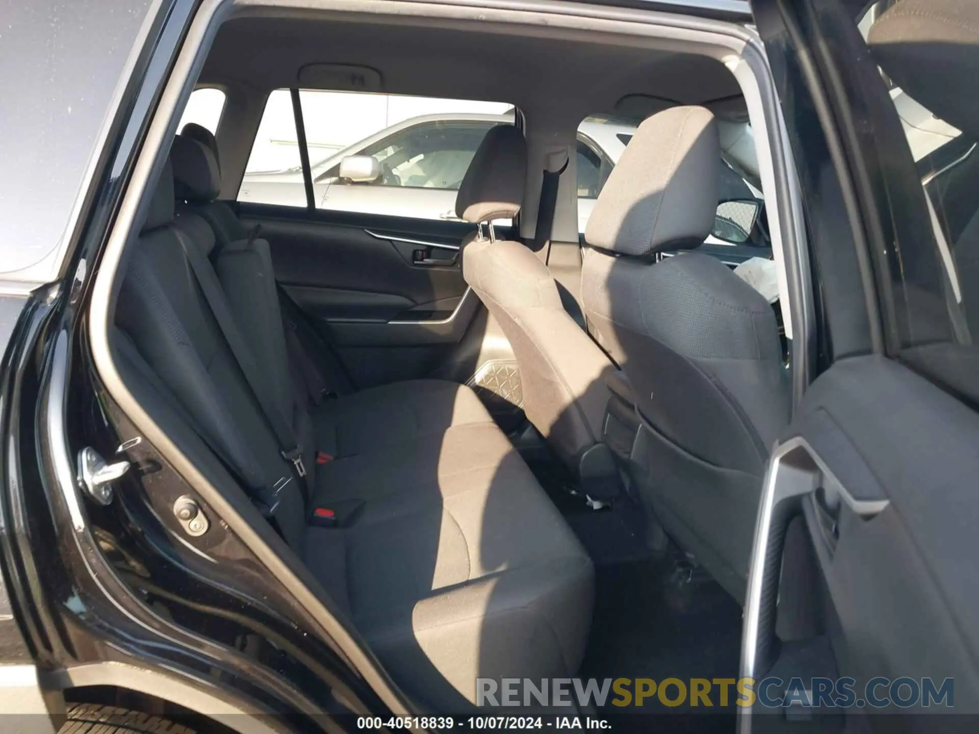8 Фотография поврежденного автомобиля 2T3F1RFV0MC246399 TOYOTA RAV4 2021
