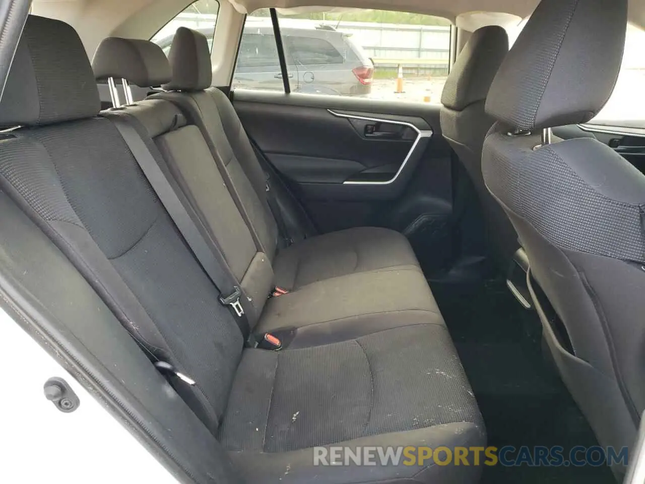 11 Фотография поврежденного автомобиля 2T3F1RFV0MW171573 TOYOTA RAV4 2021