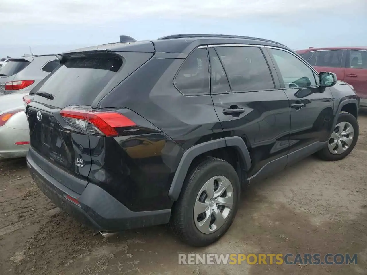 3 Photograph of a damaged car 2T3F1RFV0MW203874 TOYOTA RAV4 2021