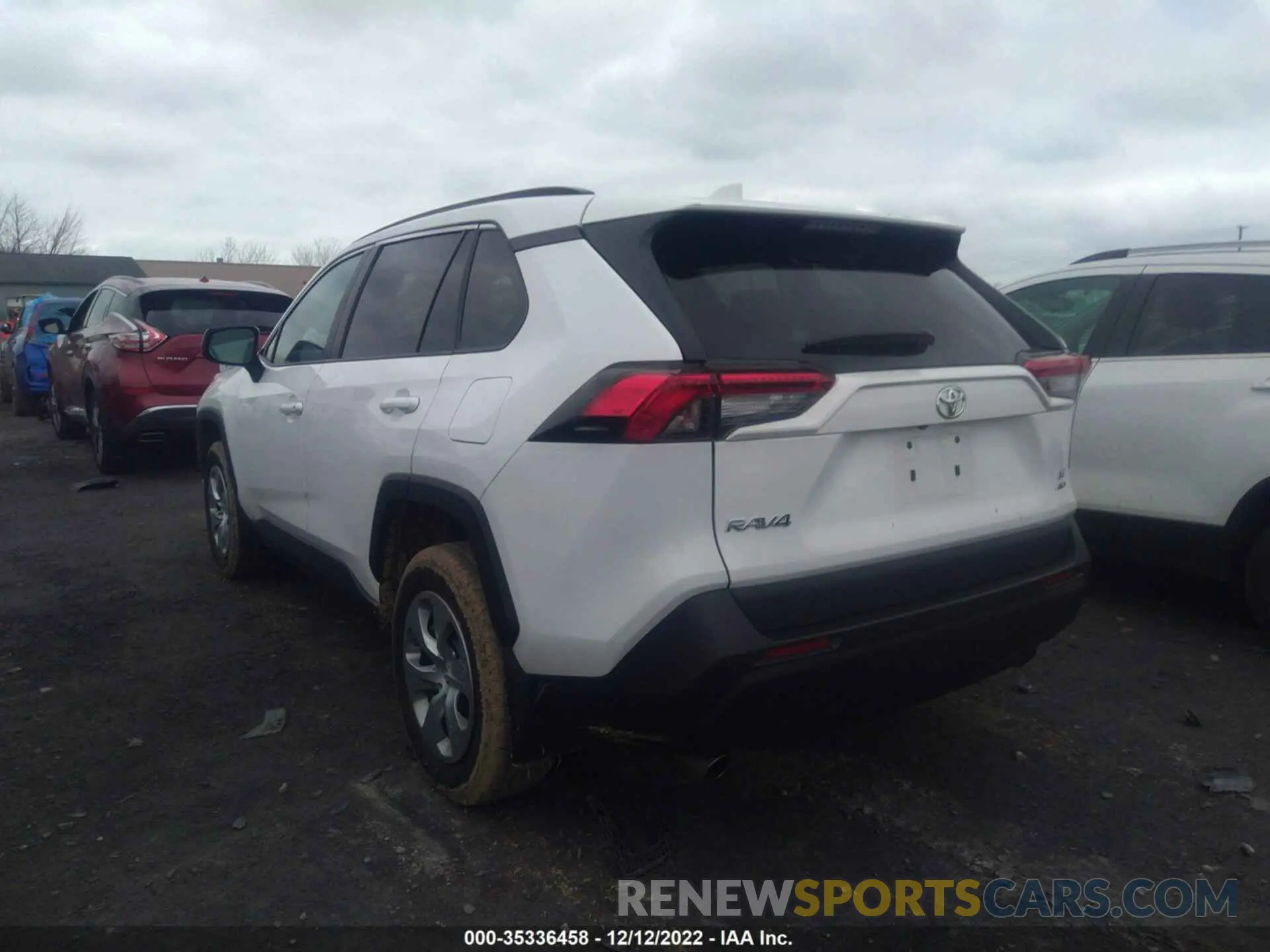3 Фотография поврежденного автомобиля 2T3F1RFV1MW164101 TOYOTA RAV4 2021