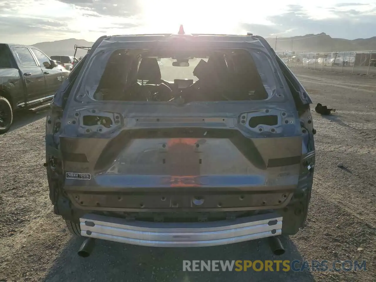 6 Фотография поврежденного автомобиля 2T3F1RFV2MC207801 TOYOTA RAV4 2021