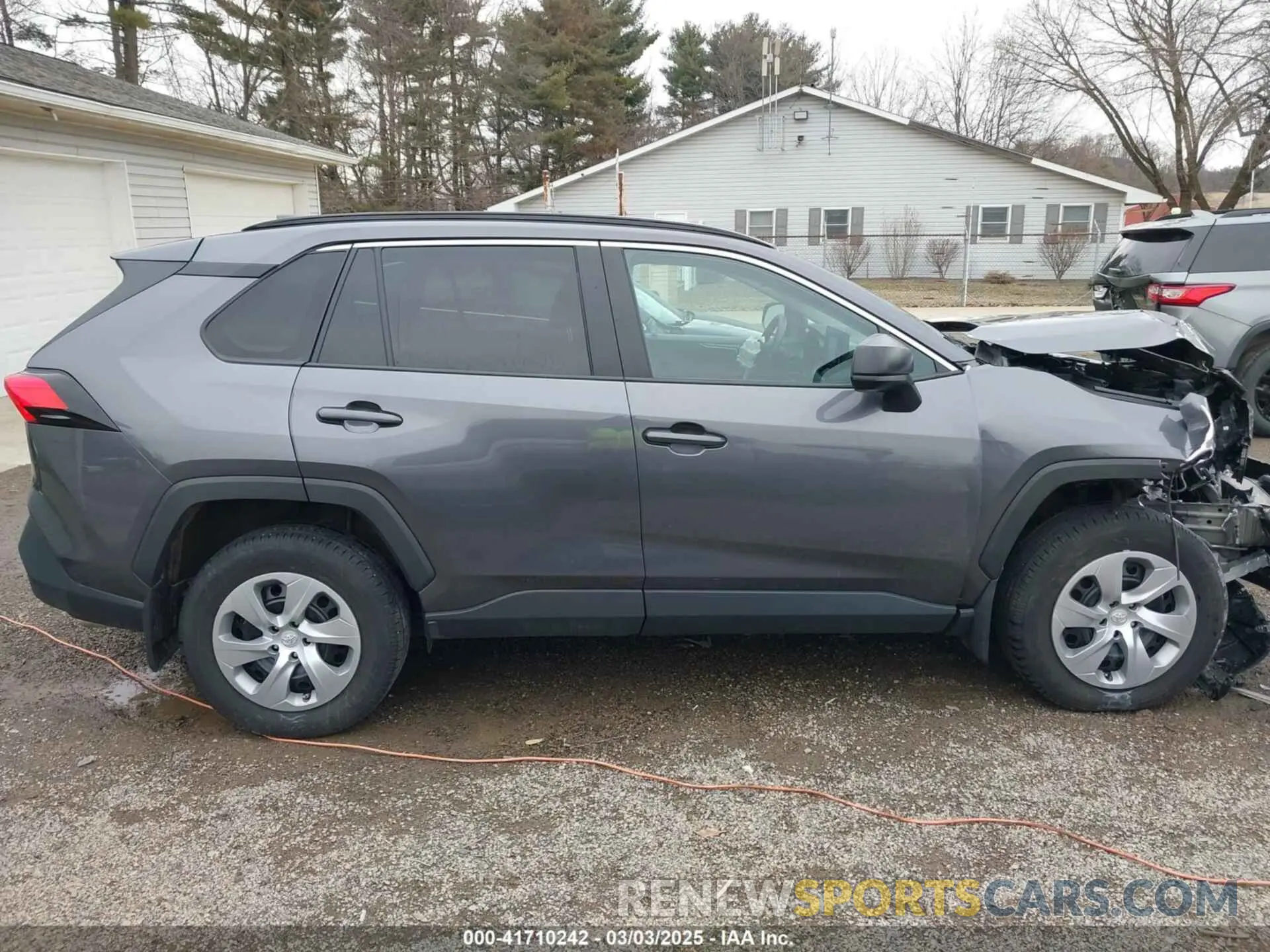 14 Photograph of a damaged car 2T3F1RFV2MC245870 TOYOTA RAV4 2021