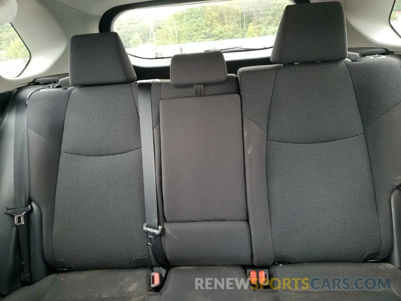 10 Photograph of a damaged car 2T3F1RFV3MC158382 TOYOTA RAV4 2021