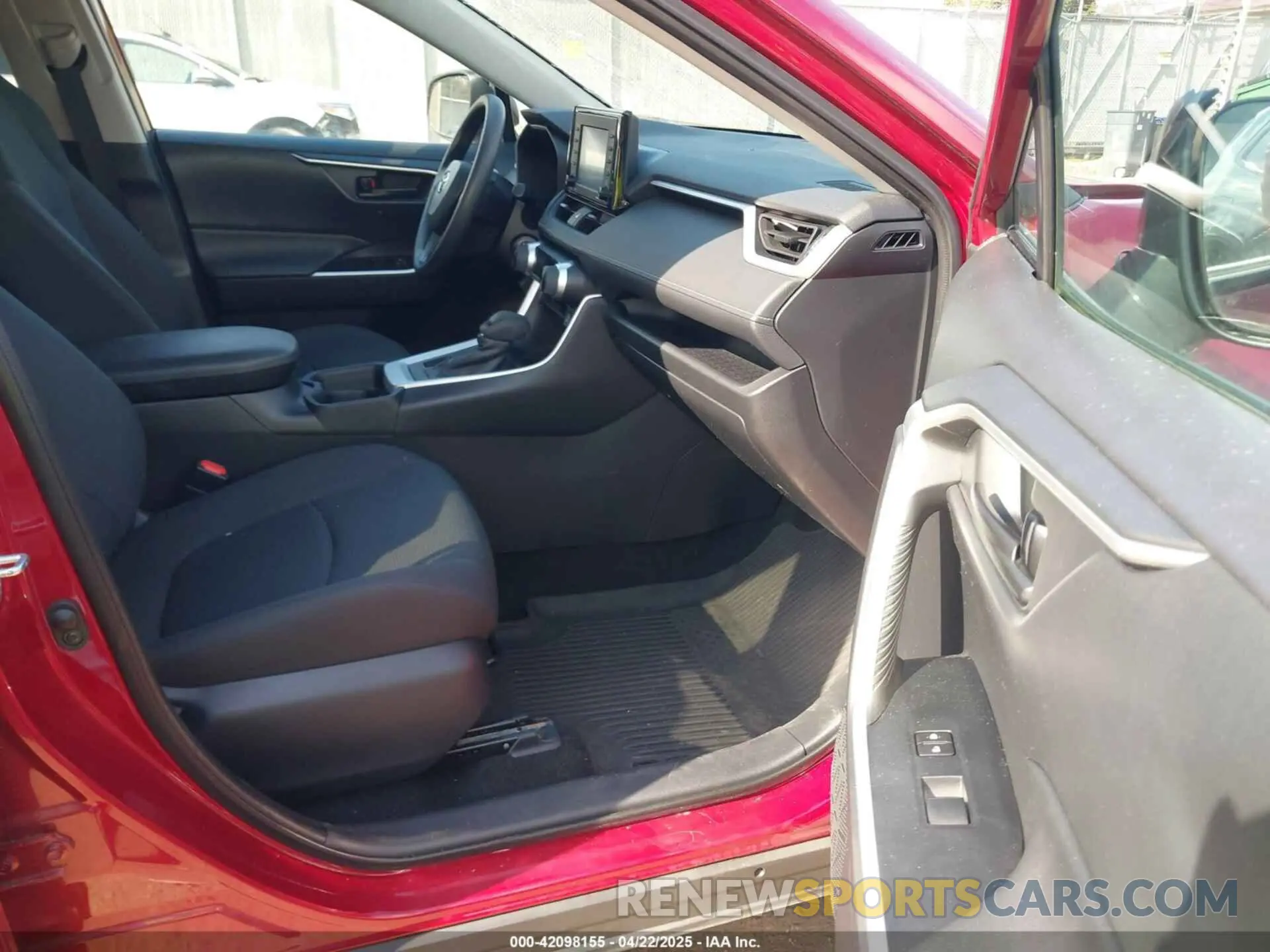 5 Фотография поврежденного автомобиля 2T3F1RFV3MW207093 TOYOTA RAV4 2021