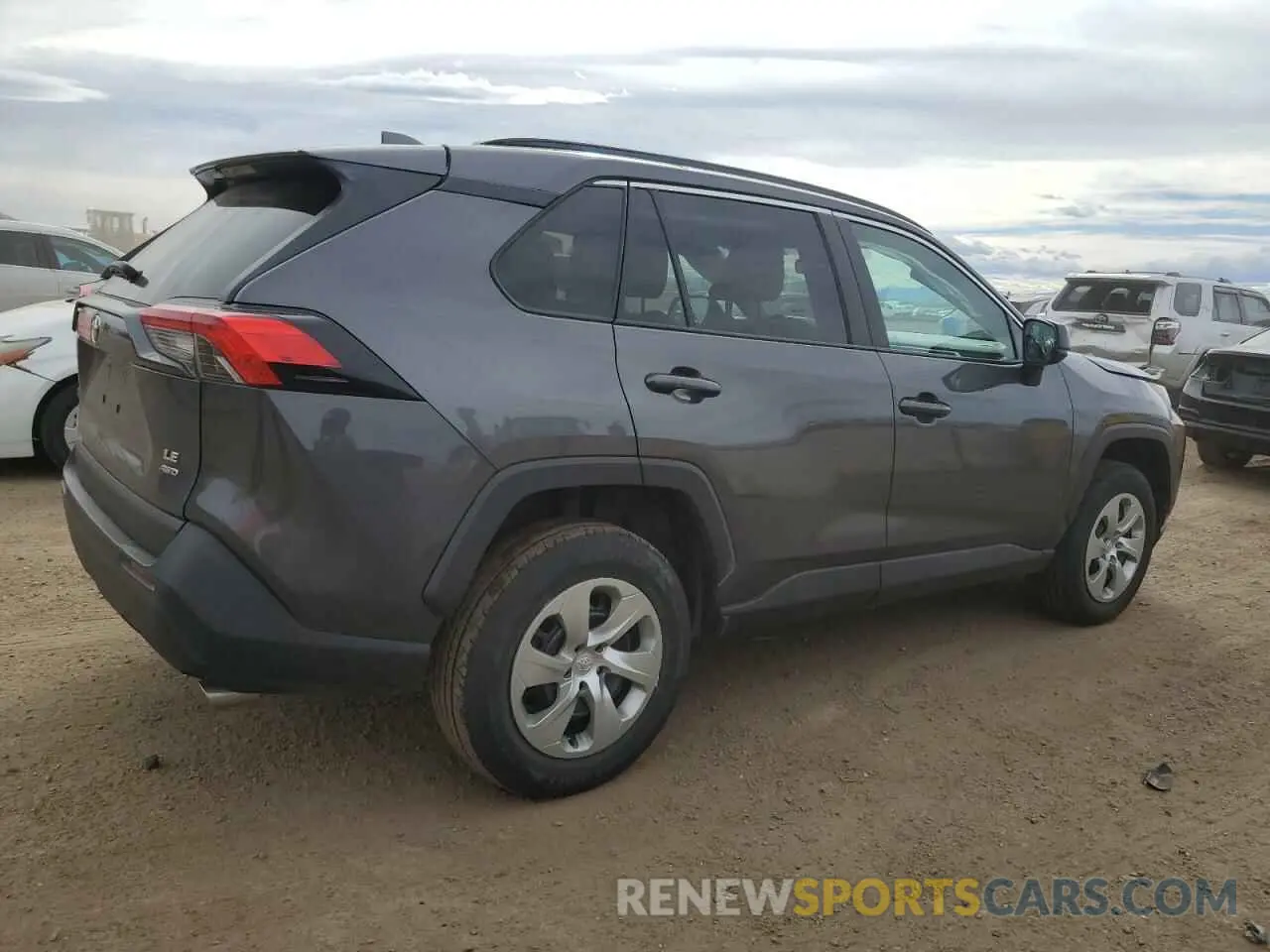 3 Photograph of a damaged car 2T3F1RFV4MW185735 TOYOTA RAV4 2021
