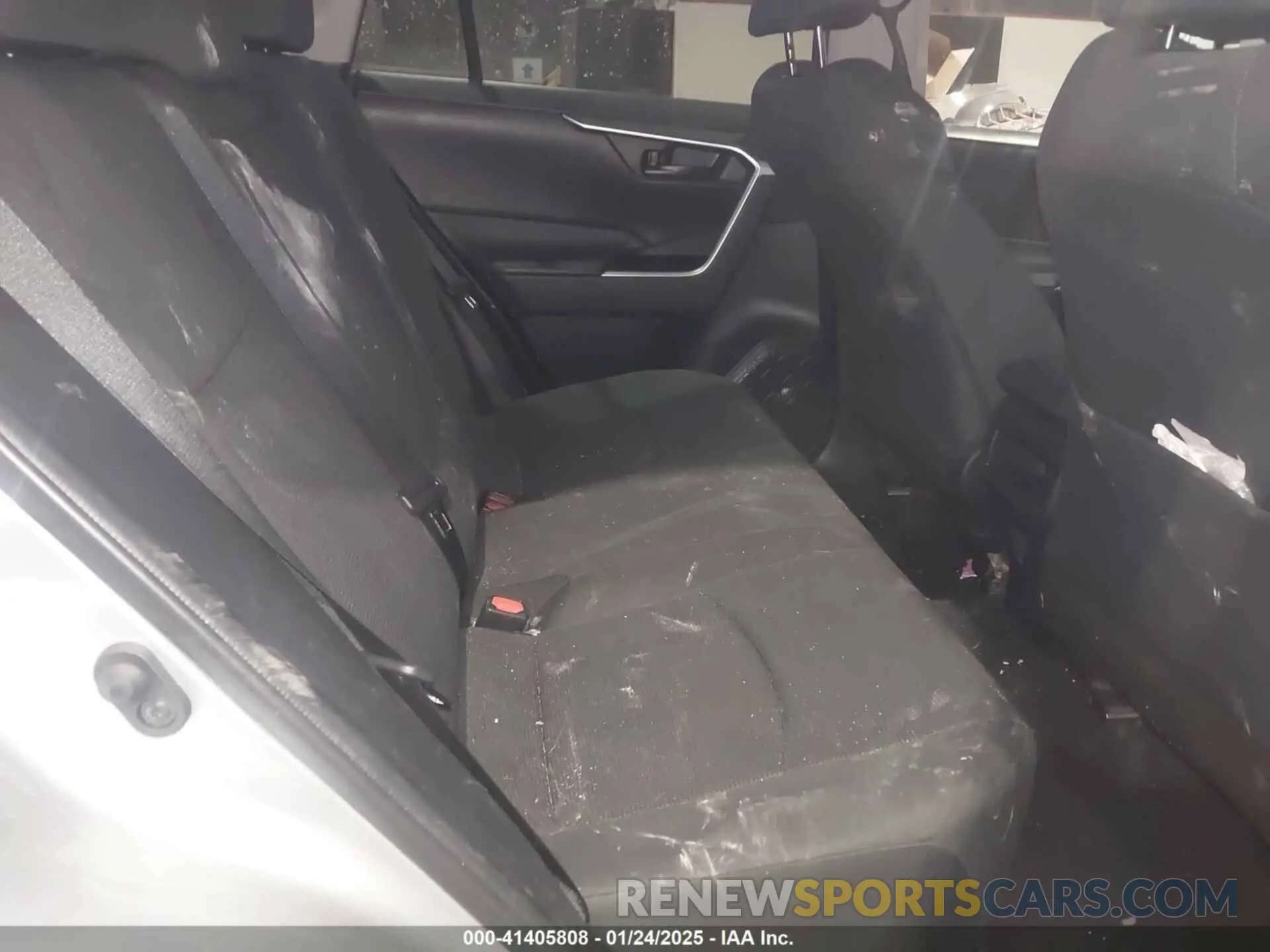8 Photograph of a damaged car 2T3F1RFV5MW179426 TOYOTA RAV4 2021