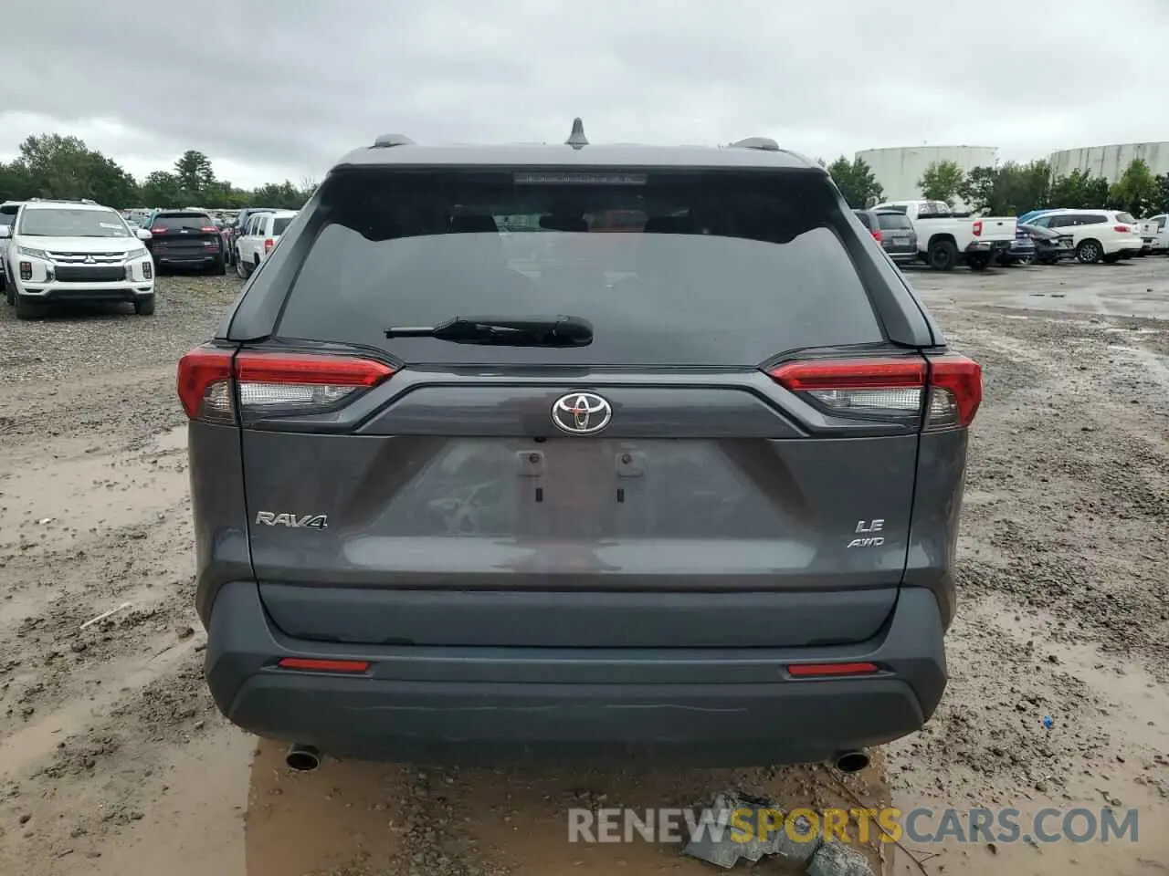 6 Photograph of a damaged car 2T3F1RFV6MC169120 TOYOTA RAV4 2021
