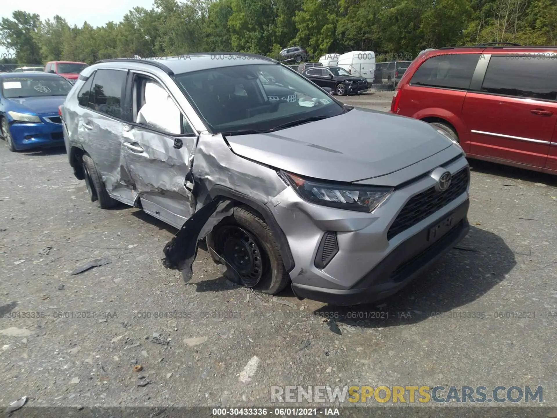 1 Photograph of a damaged car 2T3F1RFV6MW151408 TOYOTA RAV4 2021