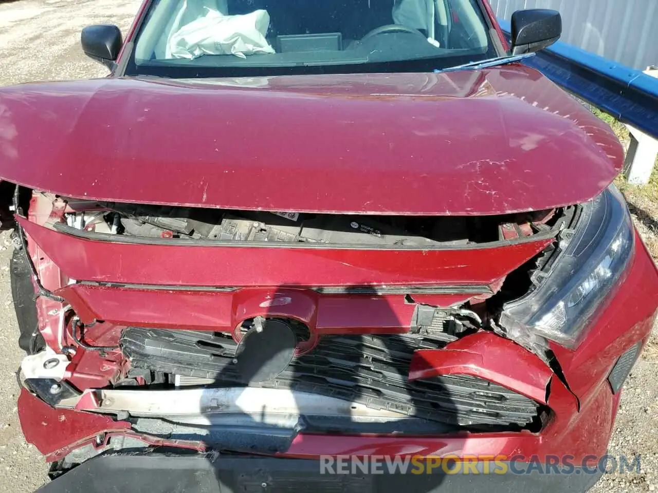 12 Photograph of a damaged car 2T3F1RFV6MW200347 TOYOTA RAV4 2021