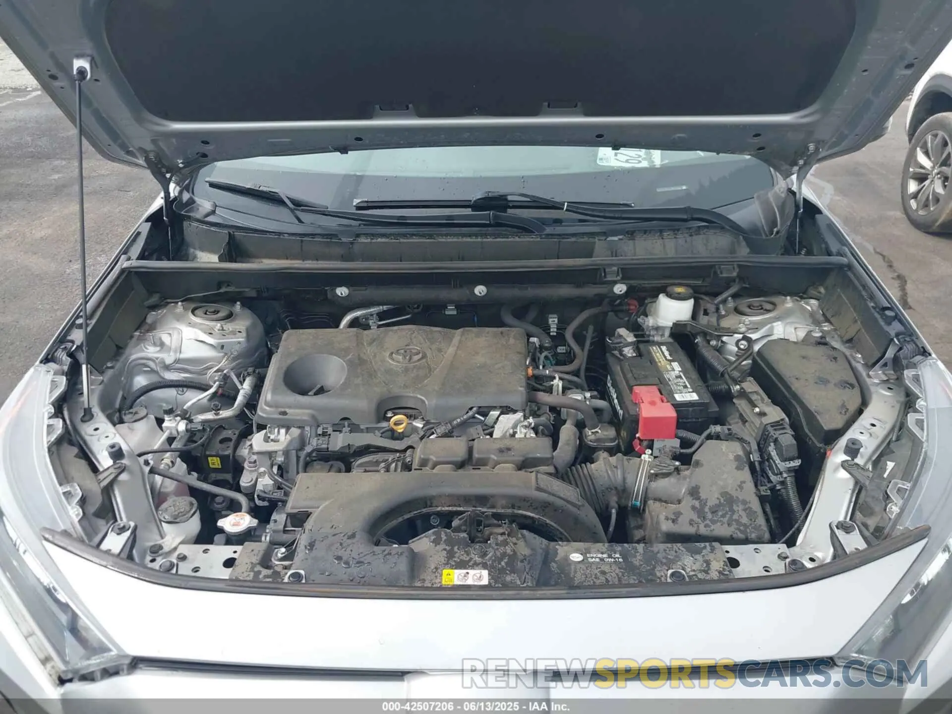 10 Photograph of a damaged car 2T3F1RFV7MW203841 TOYOTA RAV4 2021