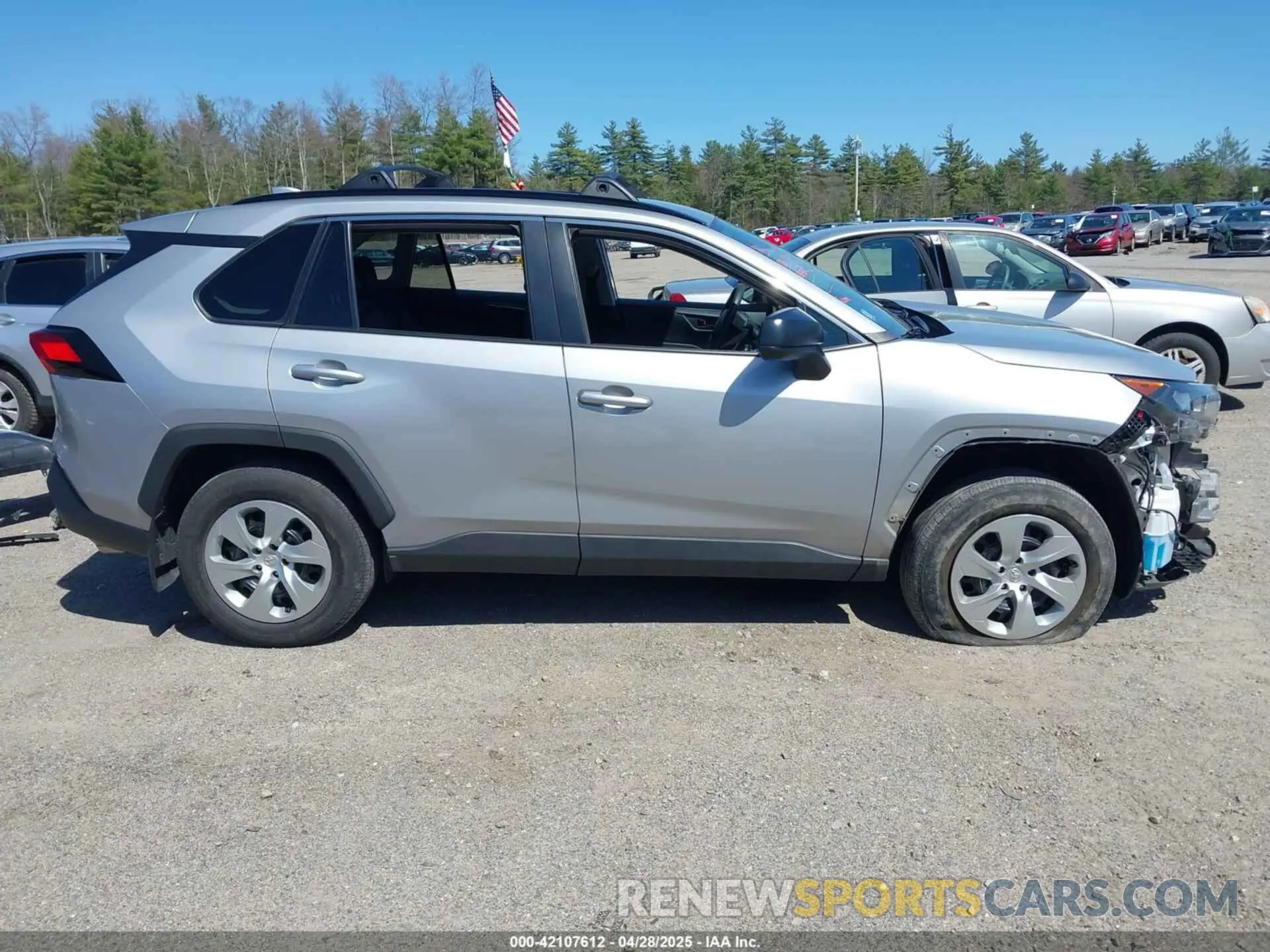 14 Photograph of a damaged car 2T3F1RFV7MW238816 TOYOTA RAV4 2021