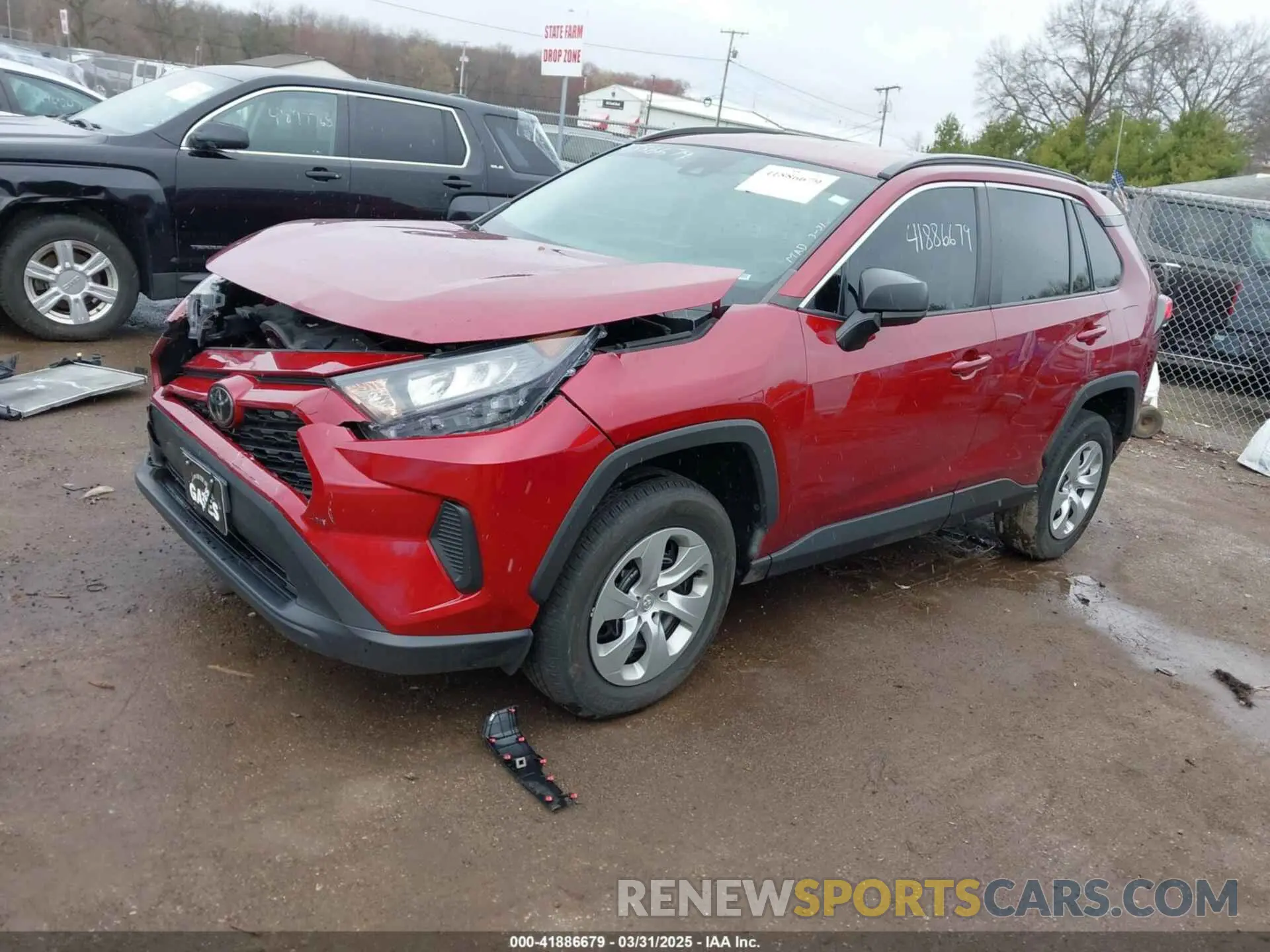 2 Photograph of a damaged car 2T3F1RFV8MW200608 TOYOTA RAV4 2021