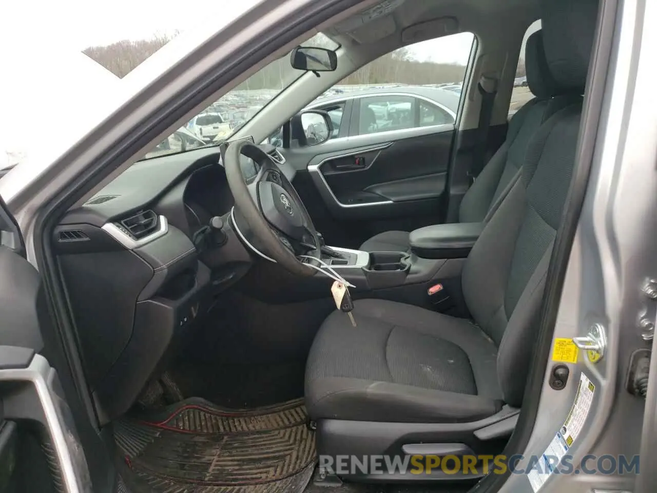 7 Фотография поврежденного автомобиля 2T3F1RFV9MC188616 TOYOTA RAV4 2021