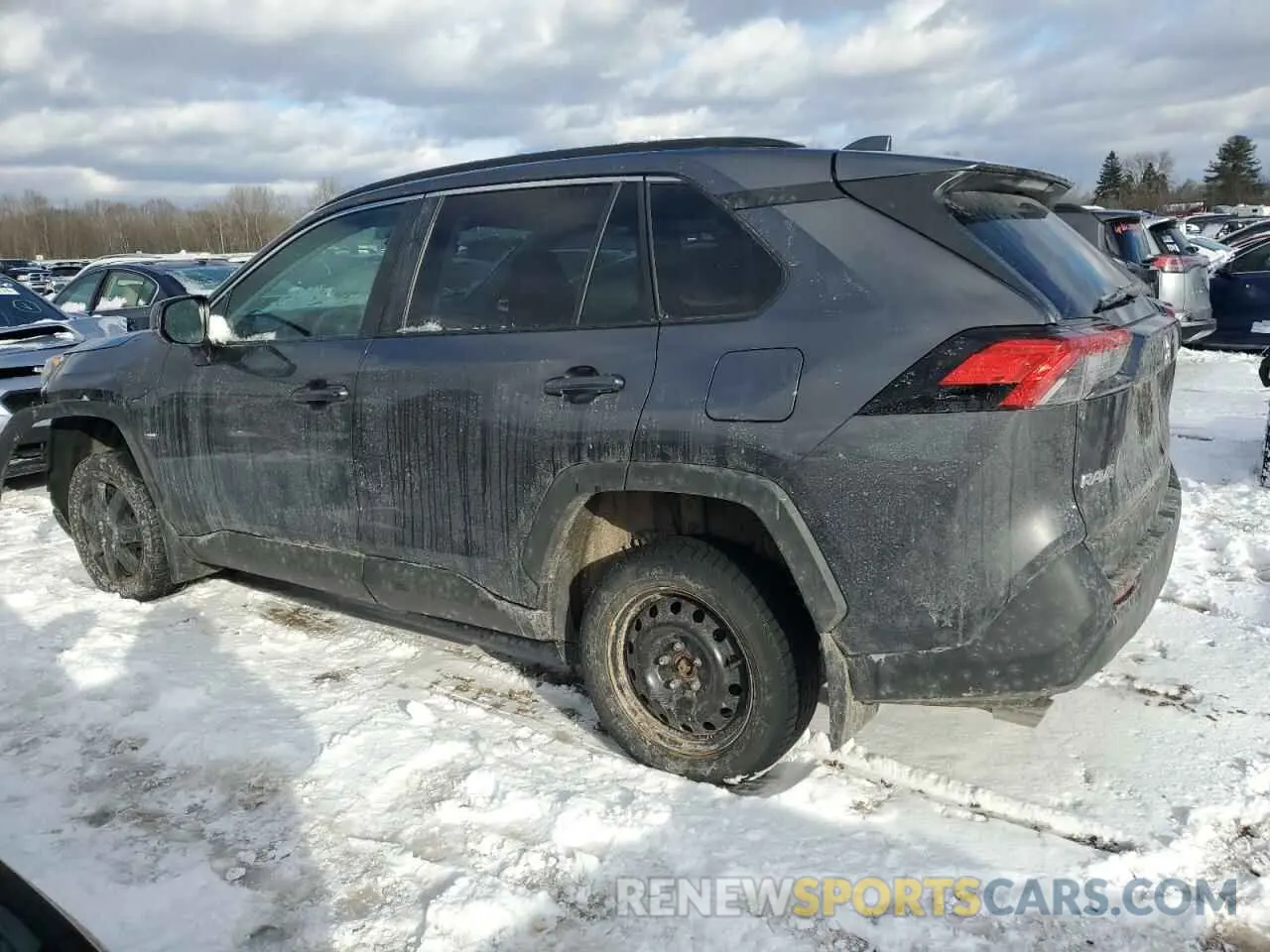 2 Photograph of a damaged car 2T3F1RFV9MC238253 TOYOTA RAV4 2021