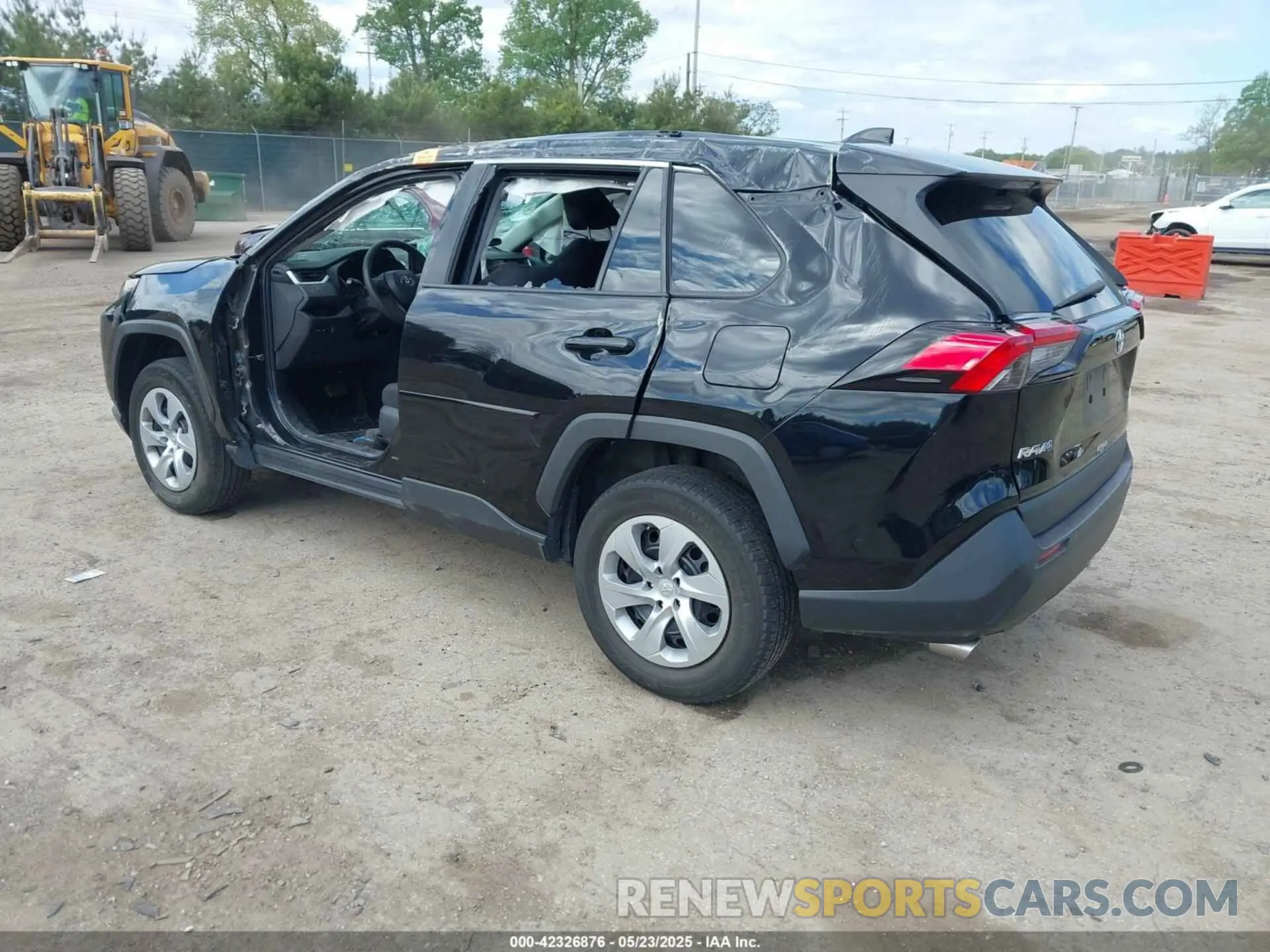 3 Photograph of a damaged car 2T3F1RFV9MC254808 TOYOTA RAV4 2021