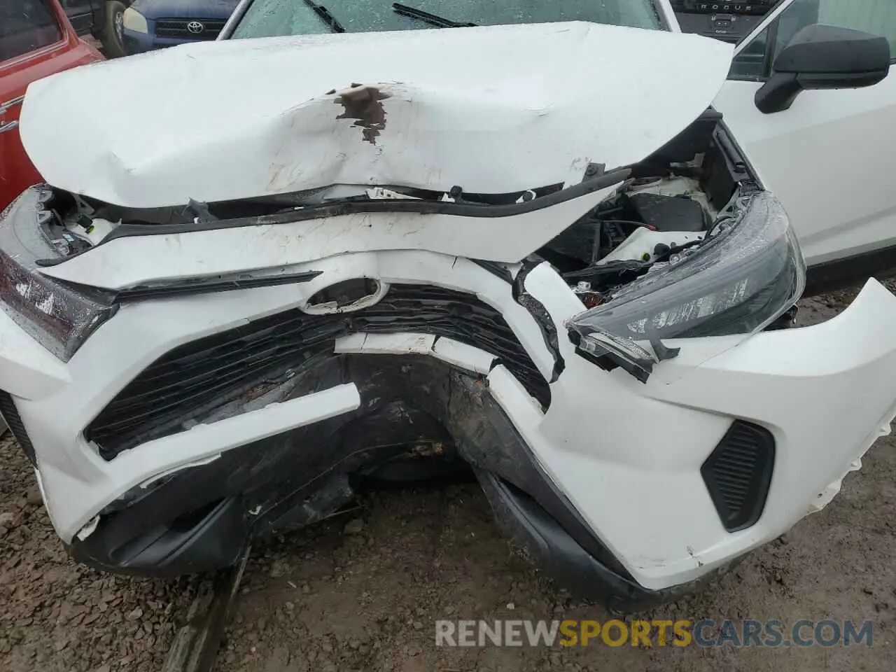 12 Photograph of a damaged car 2T3F1RFVXMC168052 TOYOTA RAV4 2021