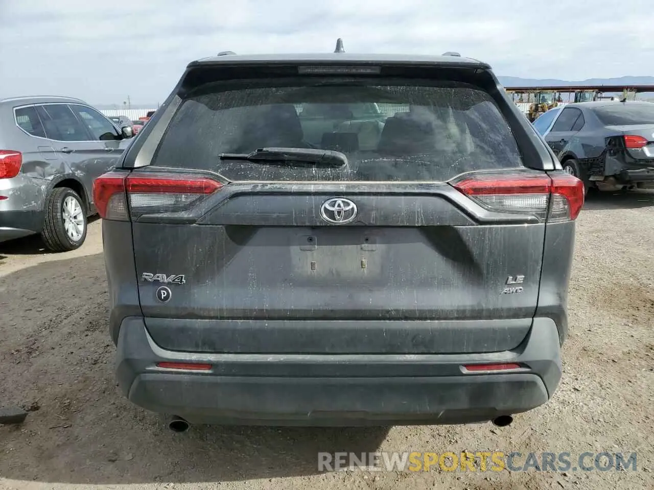 6 Photograph of a damaged car 2T3F1RFVXMC212552 TOYOTA RAV4 2021