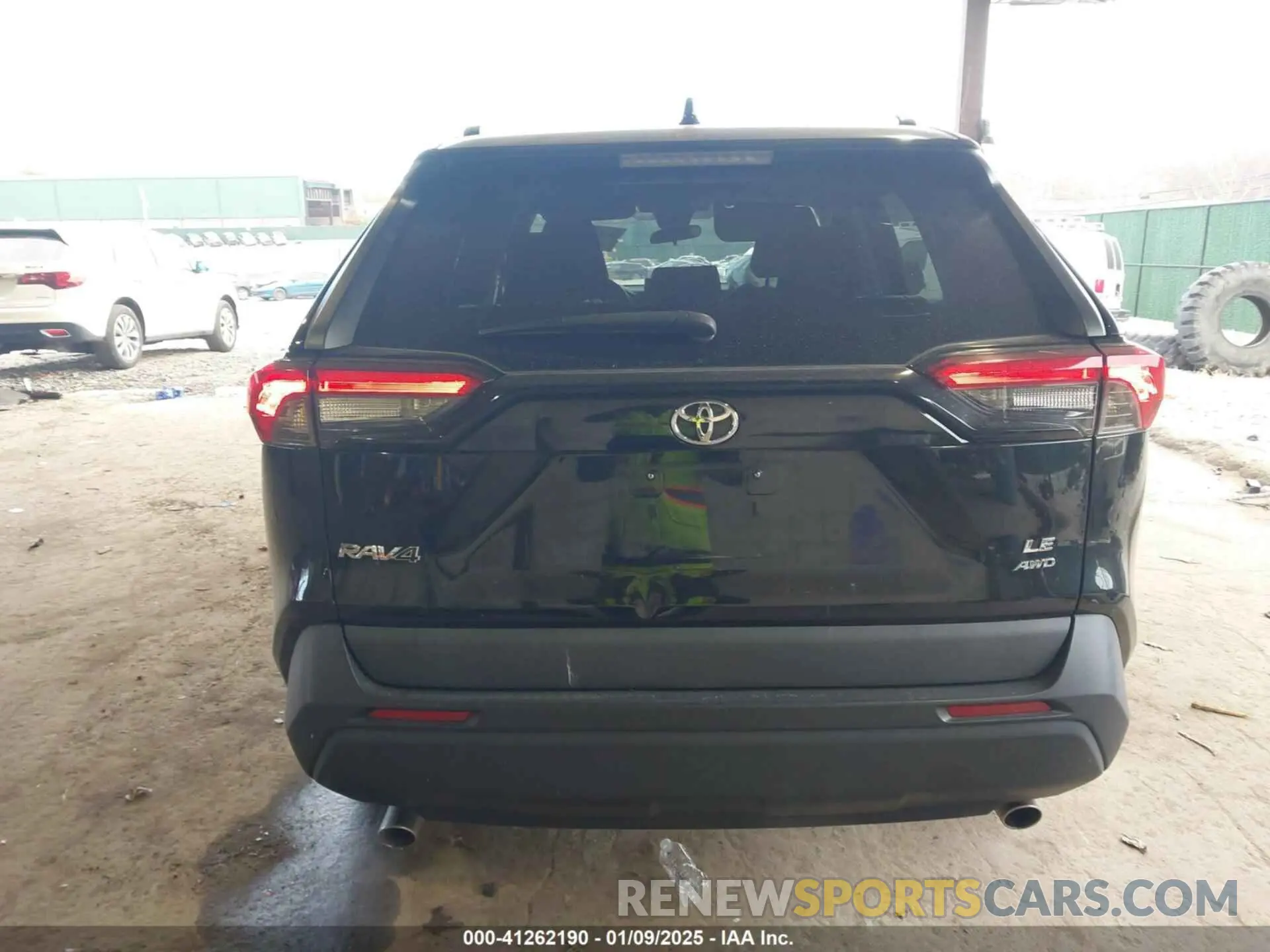 17 Фотография поврежденного автомобиля 2T3F1RFVXMC241081 TOYOTA RAV4 2021