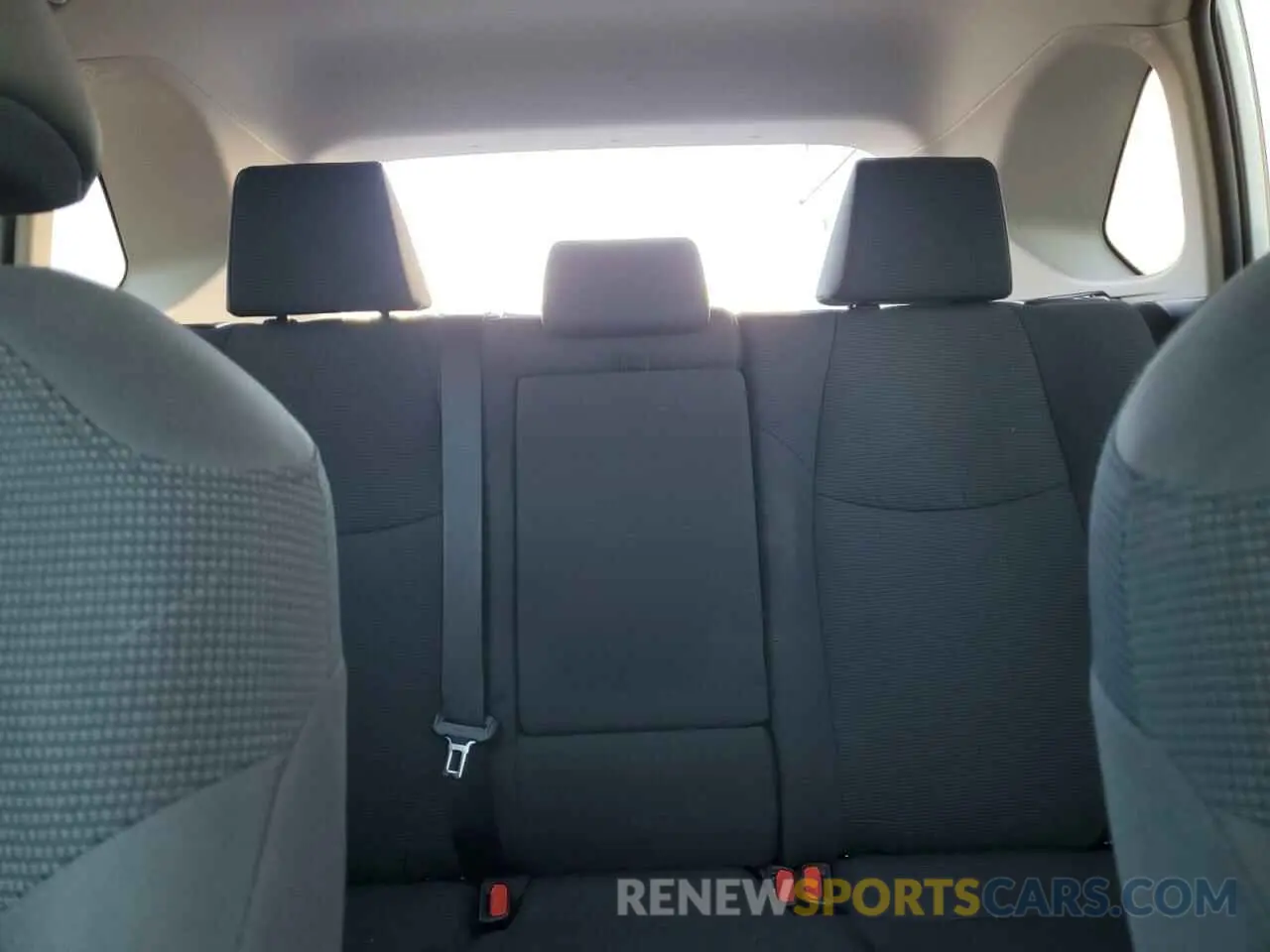 10 Фотография поврежденного автомобиля 2T3G1RFV0MC145934 TOYOTA RAV4 2021