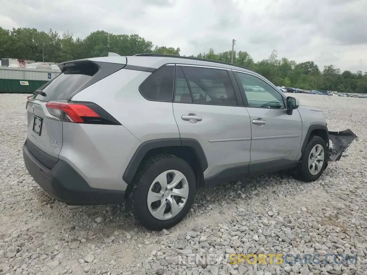 3 Photograph of a damaged car 2T3G1RFV0MC160823 TOYOTA RAV4 2021