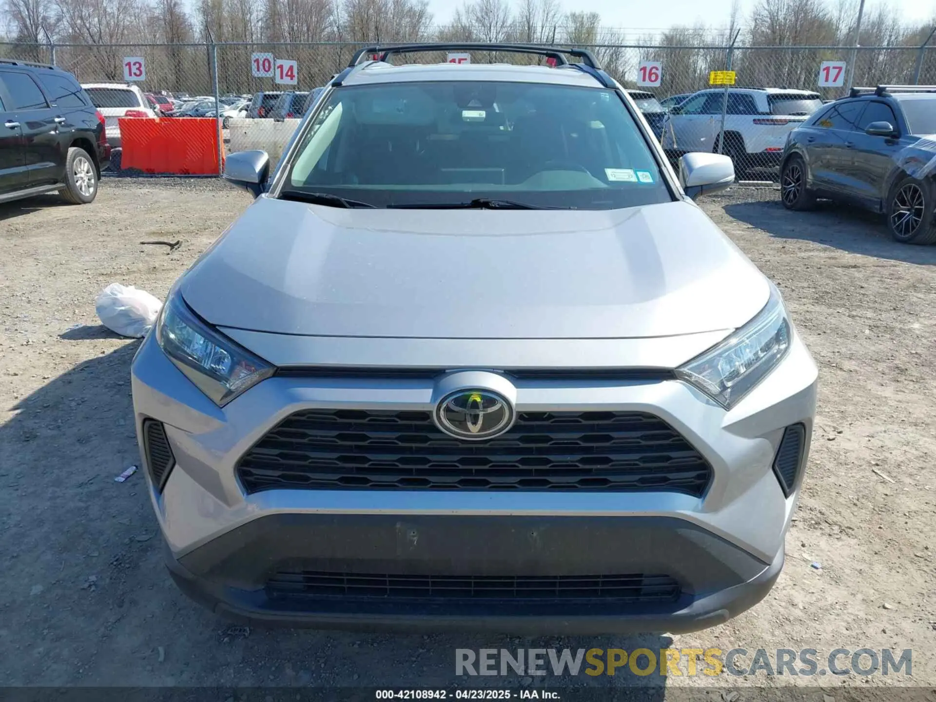 12 Photograph of a damaged car 2T3G1RFV0MC181249 TOYOTA RAV4 2021