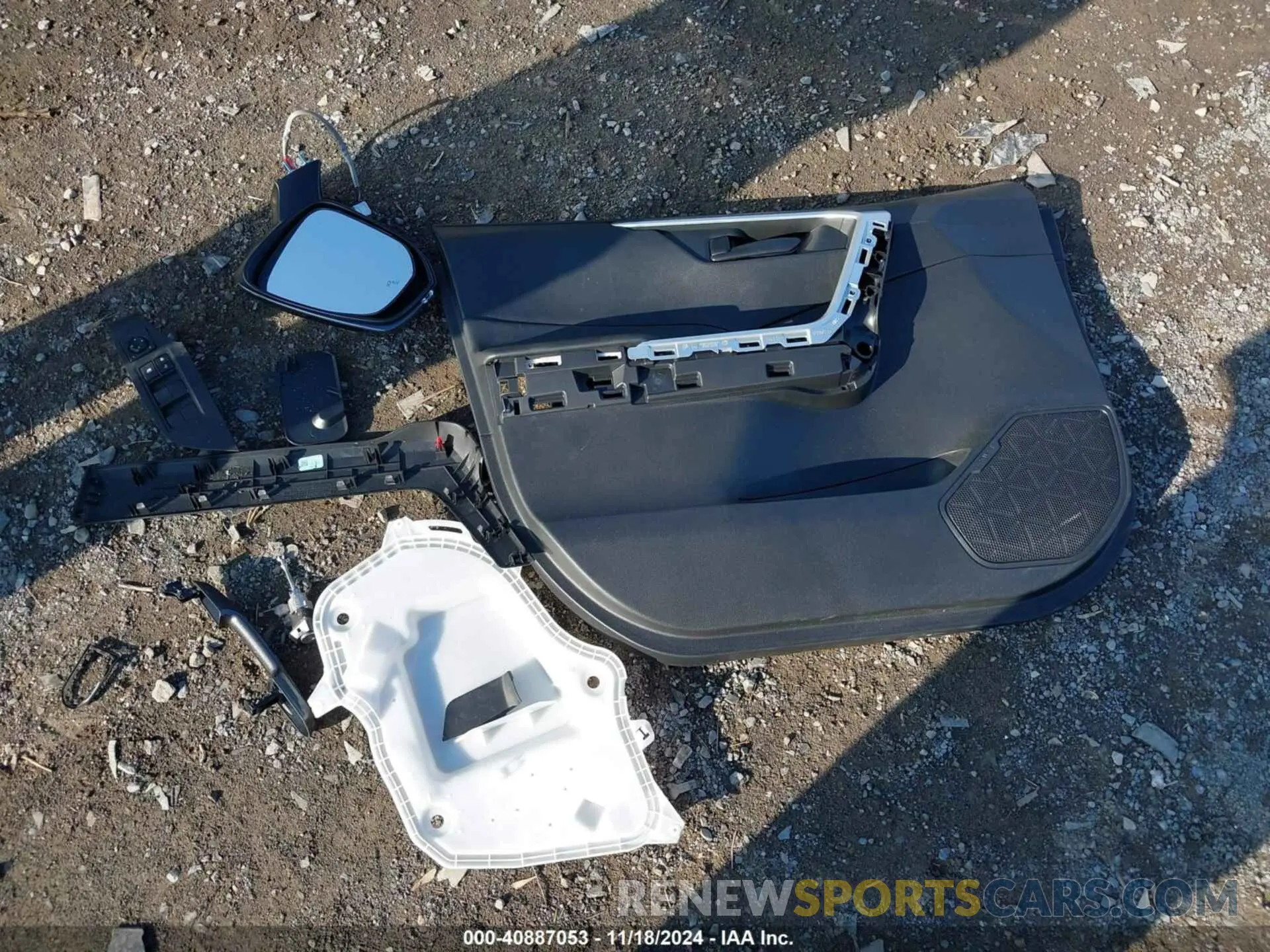 11 Фотография поврежденного автомобиля 2T3G1RFV0MC197967 TOYOTA RAV4 2021