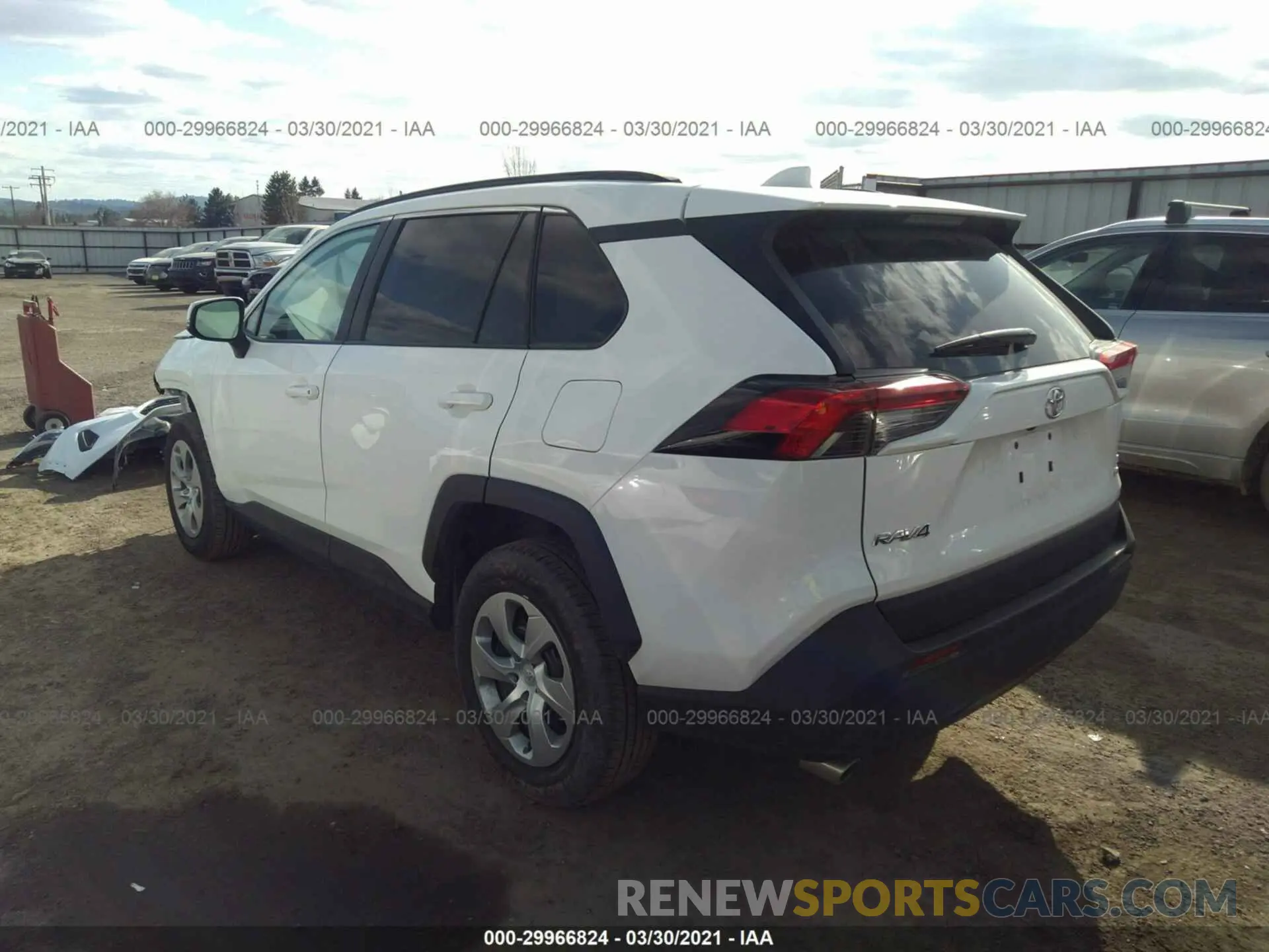 3 Фотография поврежденного автомобиля 2T3G1RFV0MW171108 TOYOTA RAV4 2021