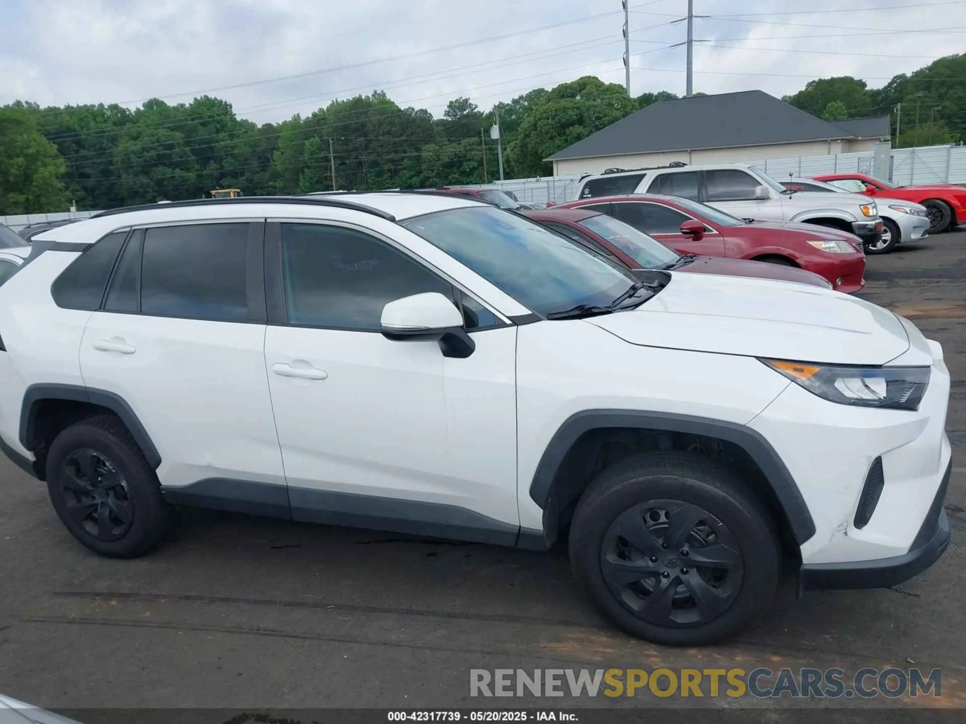 12 Фотография поврежденного автомобиля 2T3G1RFV3MC170262 TOYOTA RAV4 2021