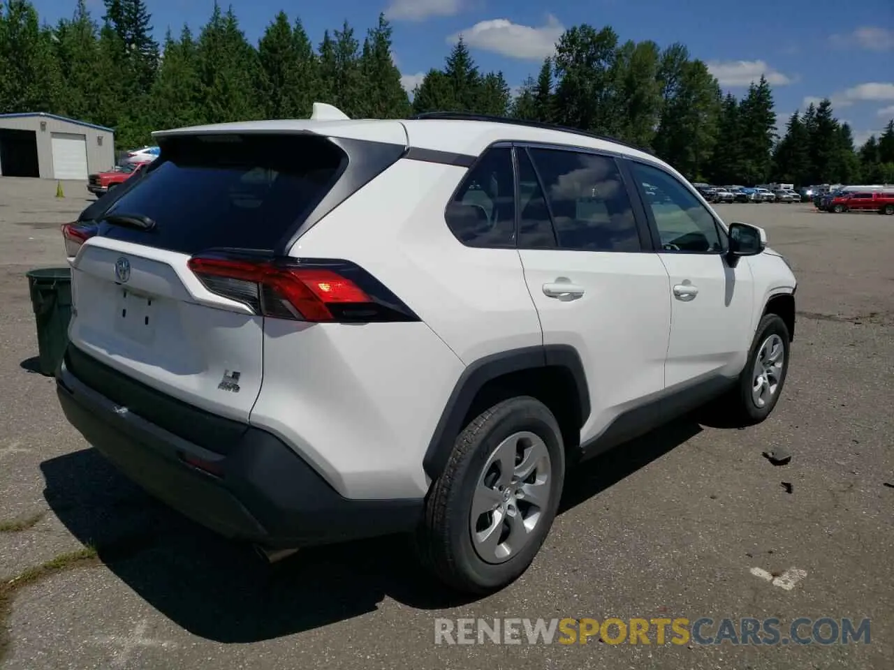 3 Photograph of a damaged car 2T3G1RFV3MC188101 TOYOTA RAV4 2021