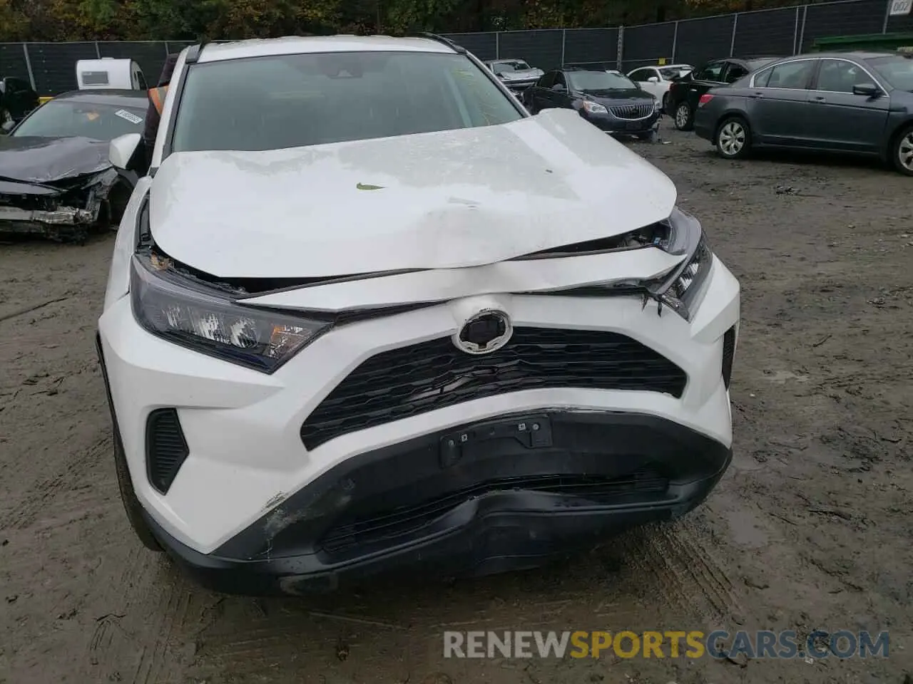 7 Photograph of a damaged car 2T3G1RFV4MC170576 TOYOTA RAV4 2021