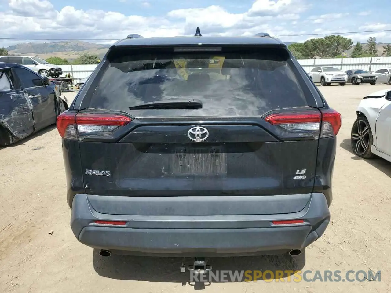 6 Photograph of a damaged car 2T3G1RFV4MC170965 TOYOTA RAV4 2021