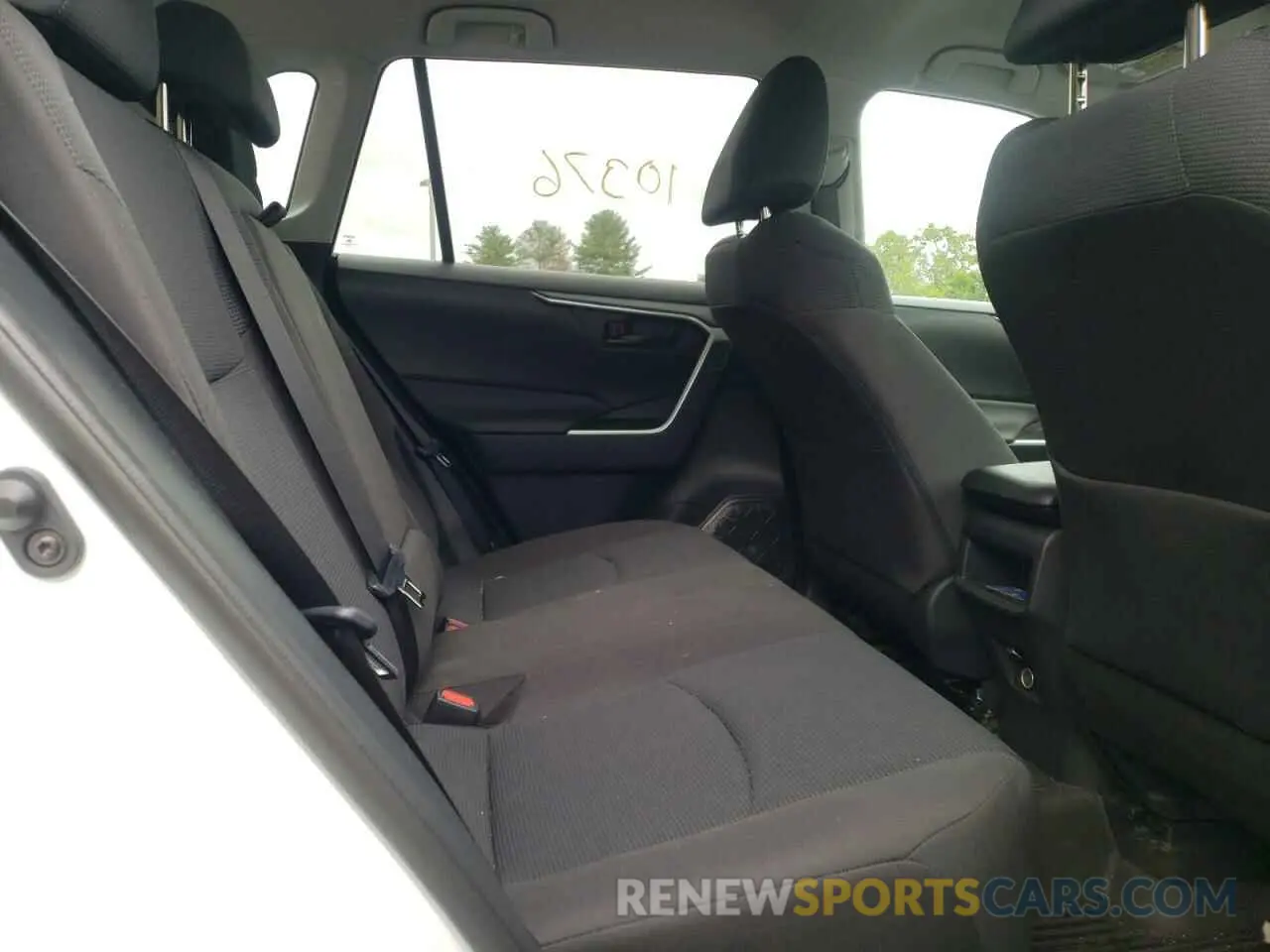 6 Фотография поврежденного автомобиля 2T3G1RFV5MW216169 TOYOTA RAV4 2021