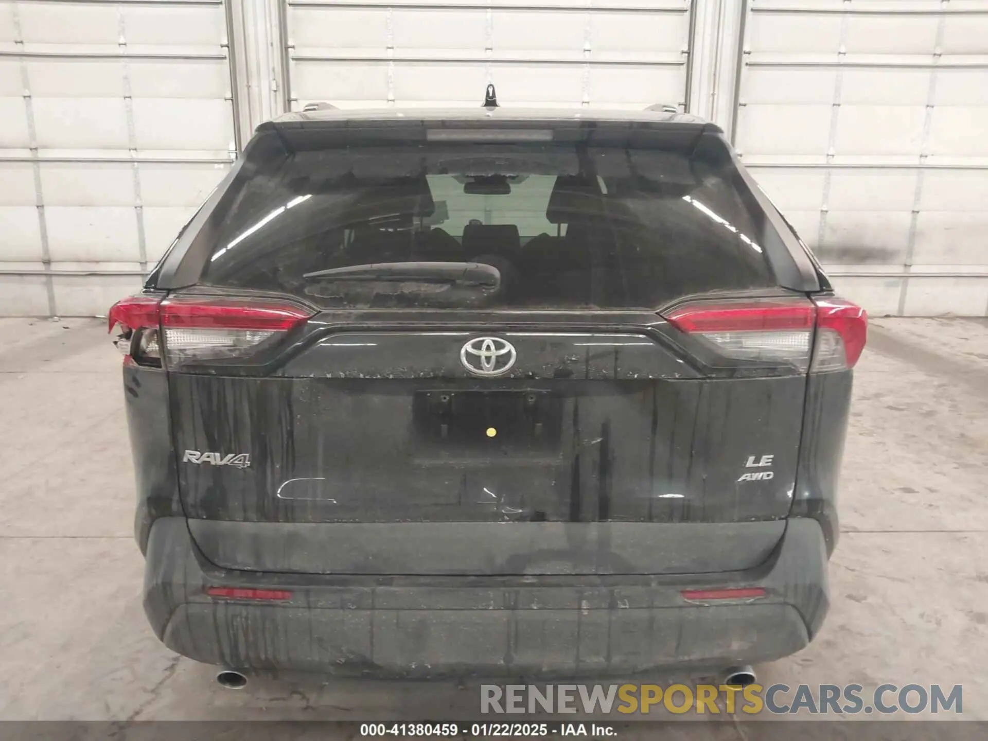 17 Photograph of a damaged car 2T3G1RFV6MC171289 TOYOTA RAV4 2021