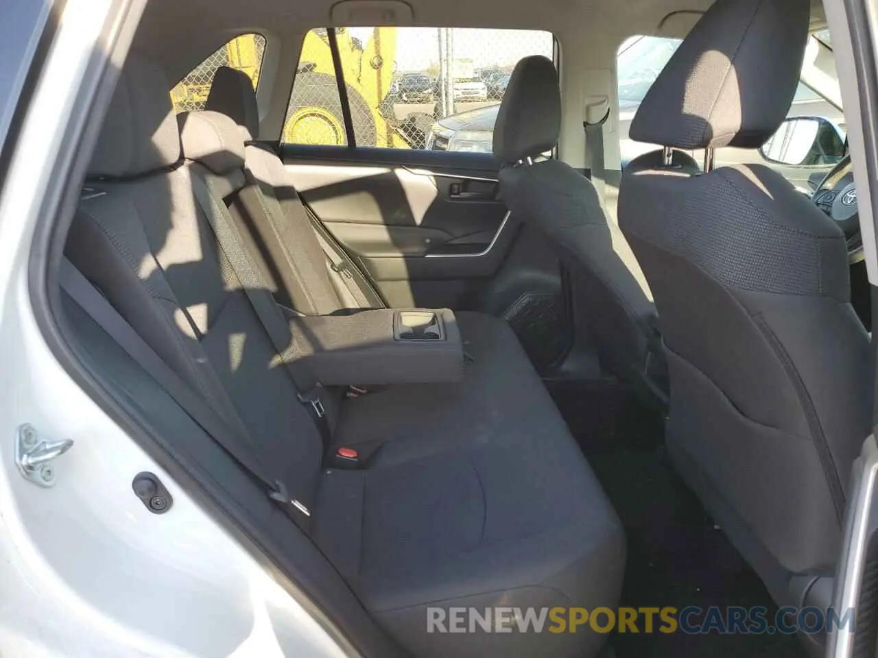 11 Фотография поврежденного автомобиля 2T3G1RFV6MC181708 TOYOTA RAV4 2021