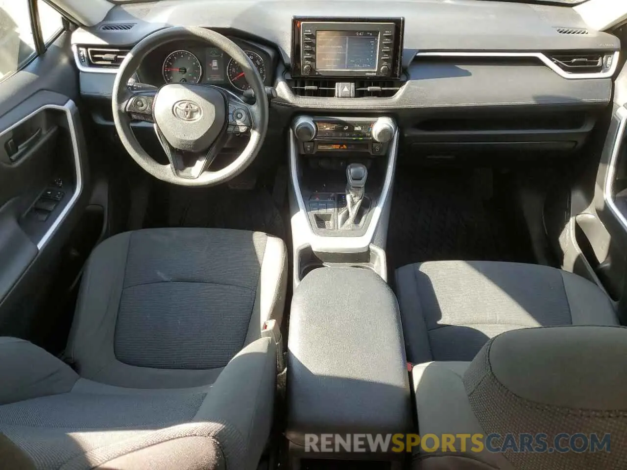8 Фотография поврежденного автомобиля 2T3G1RFV6MW234082 TOYOTA RAV4 2021