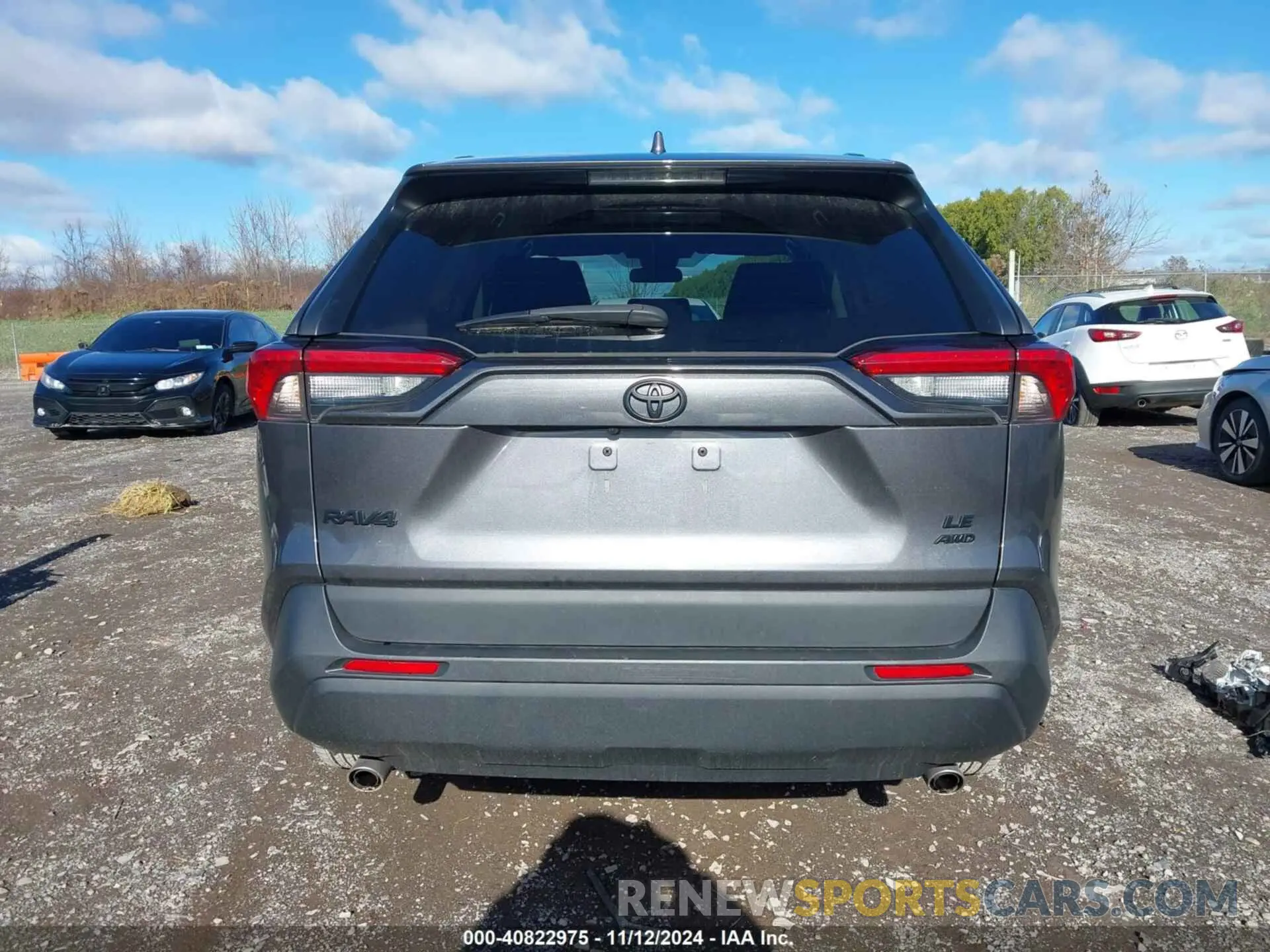 17 Photograph of a damaged car 2T3G1RFV7MC252317 TOYOTA RAV4 2021