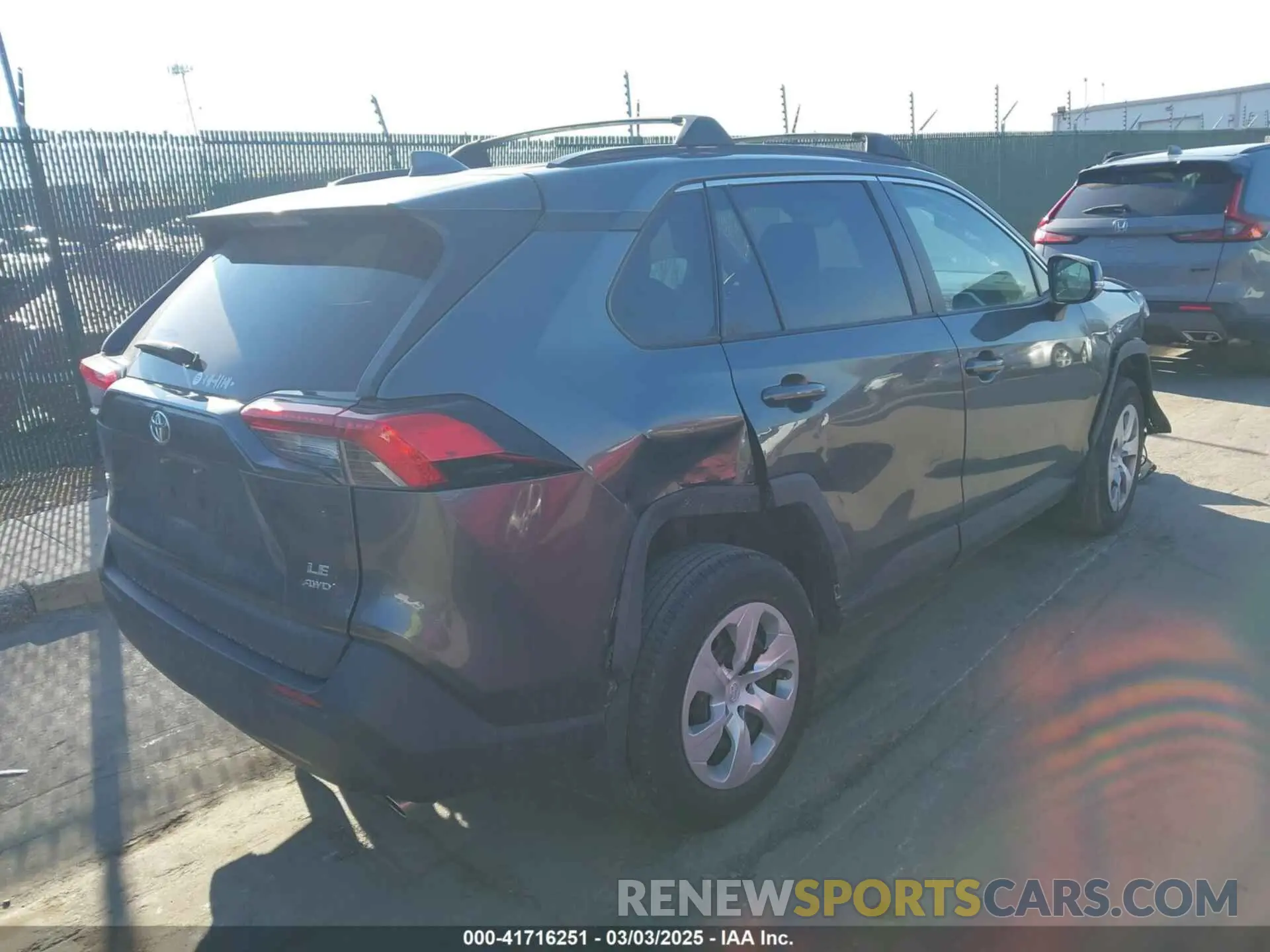 4 Photograph of a damaged car 2T3G1RFV8MC163940 TOYOTA RAV4 2021