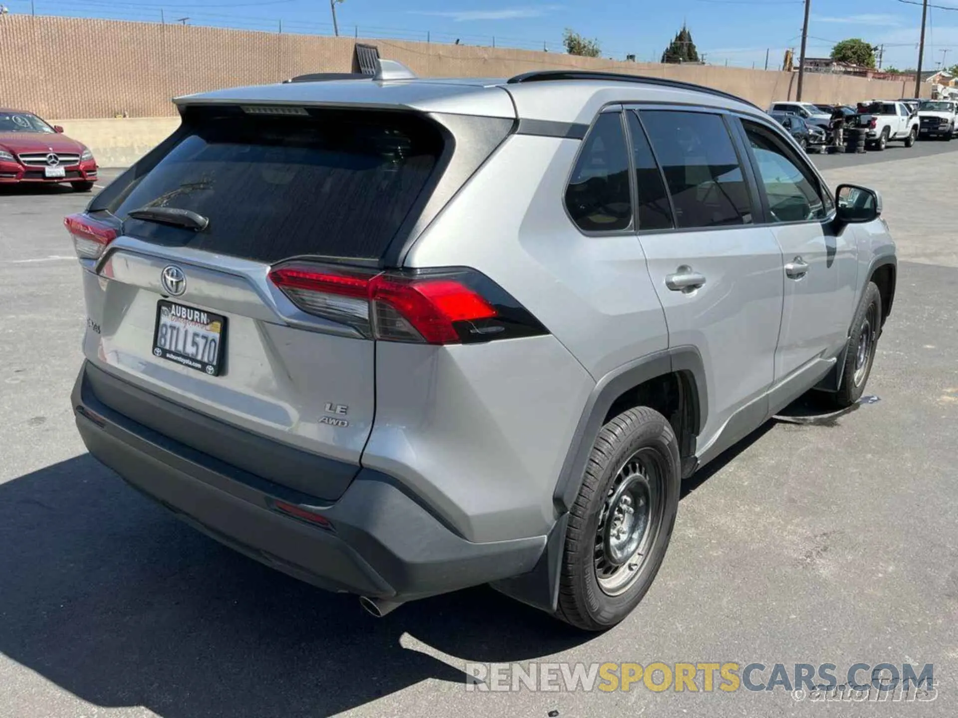 10 Фотография поврежденного автомобиля 2T3G1RFV9MW149074 TOYOTA RAV4 2021