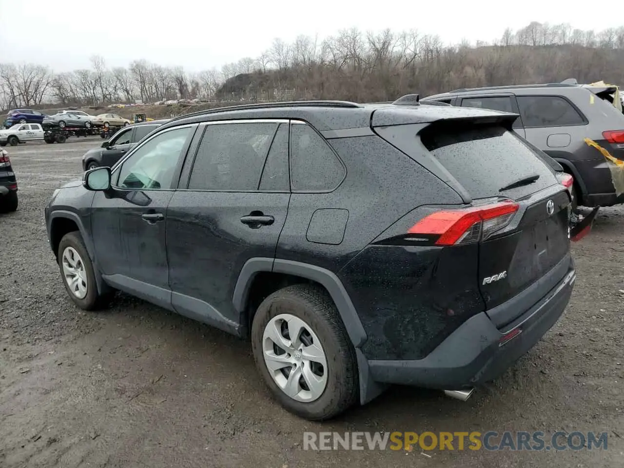 2 Photograph of a damaged car 2T3G1RFV9MW168305 TOYOTA RAV4 2021
