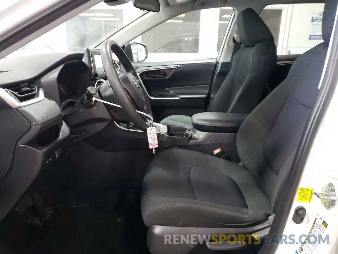 7 Фотография поврежденного автомобиля 2T3G1RFVXMC152647 TOYOTA RAV4 2021
