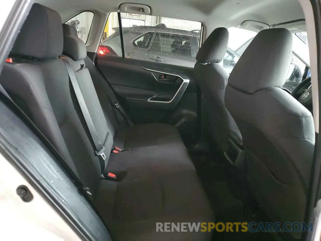 11 Фотография поврежденного автомобиля 2T3G1RFVXMC169285 TOYOTA RAV4 2021